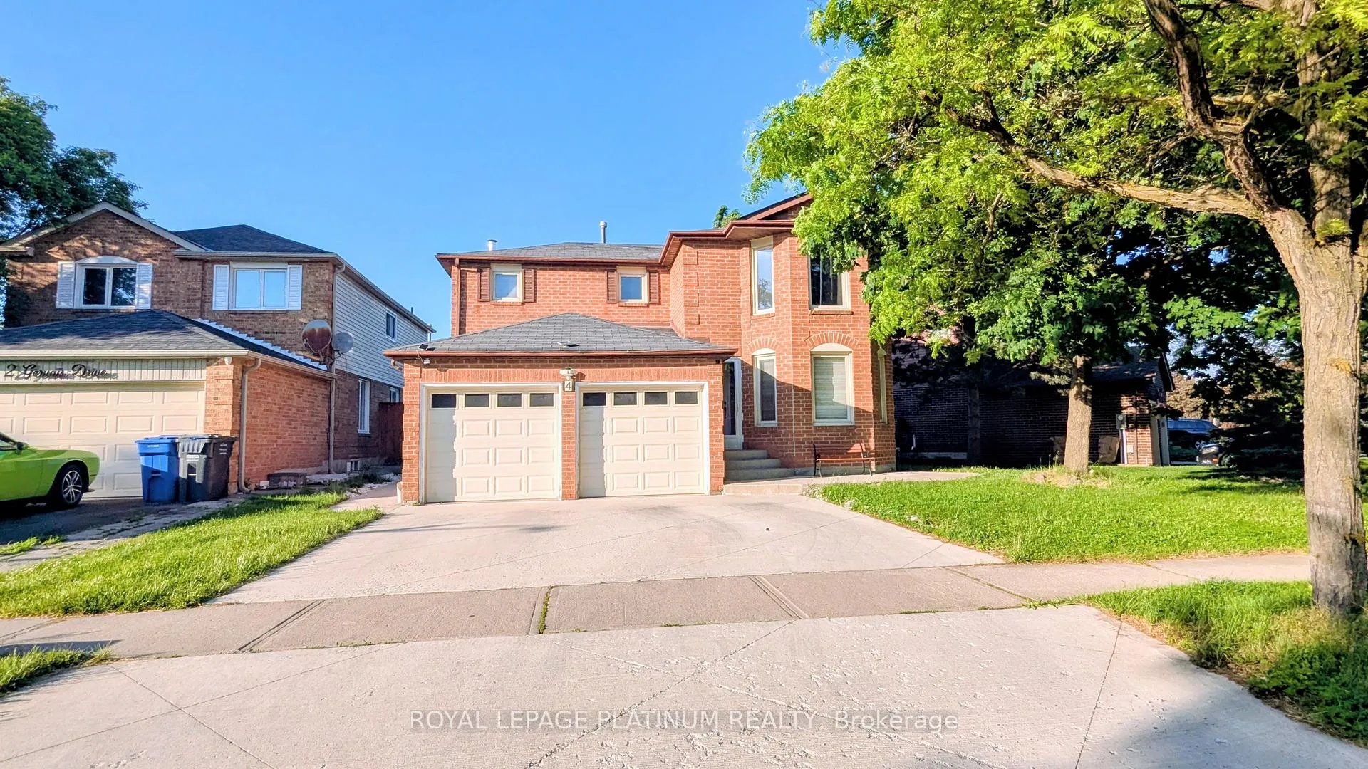 Photo 2 of 4 Gervais Drive, Brampton, Fletcher's West — HOMEH