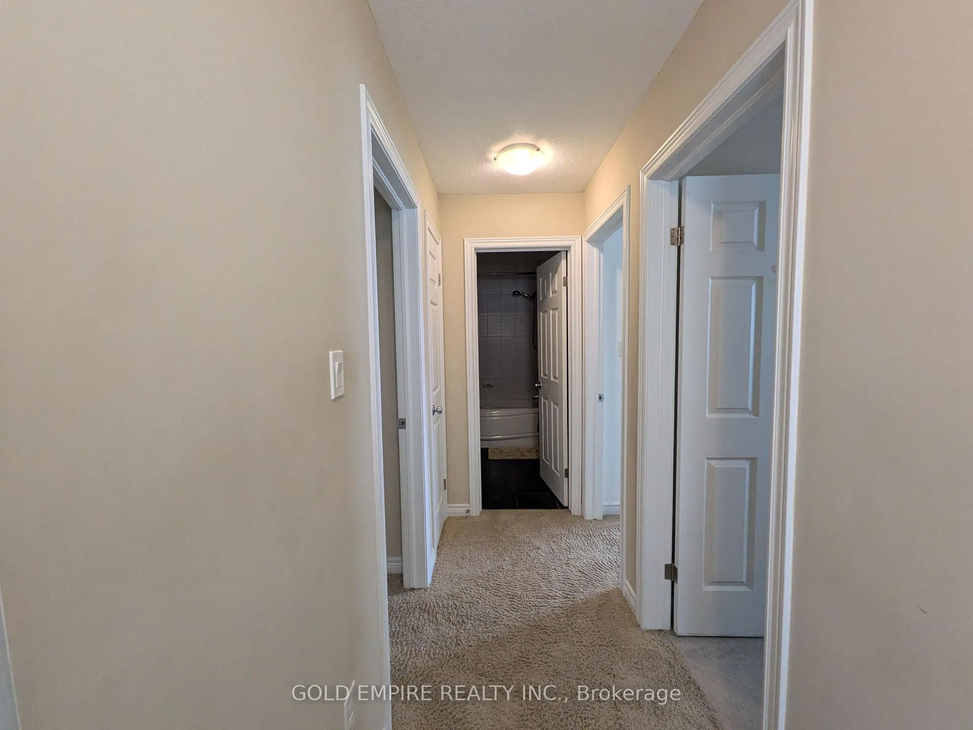 Photo 12 of 1834 Reilly Walk, London, North D — HOMEH