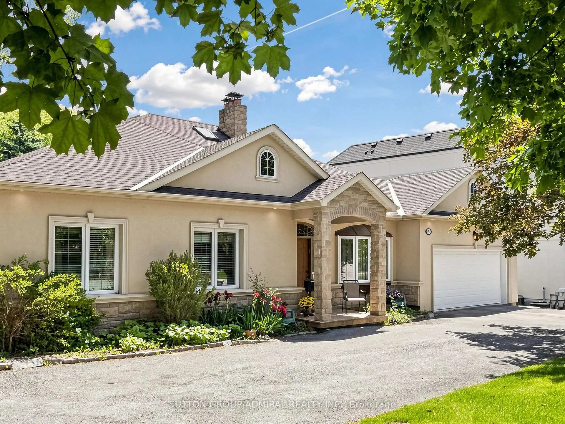 Photo 1 of 3 Raymond Drive, Vaughan, Crestwood-Springfarm-Yorkhill — HOMEH