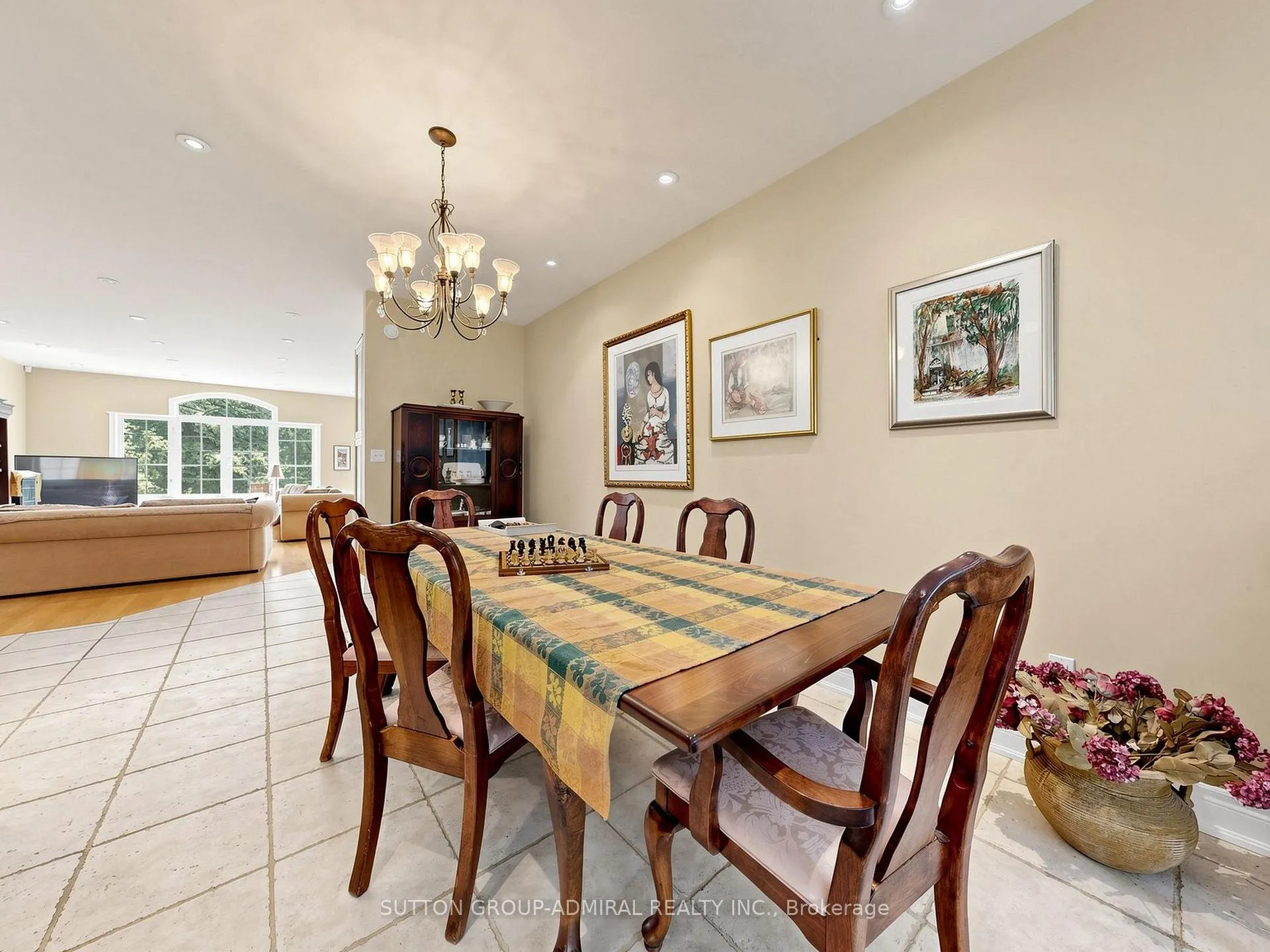 Photo 10 of 3 Raymond Drive, Vaughan, Crestwood-Springfarm-Yorkhill — HOMEH