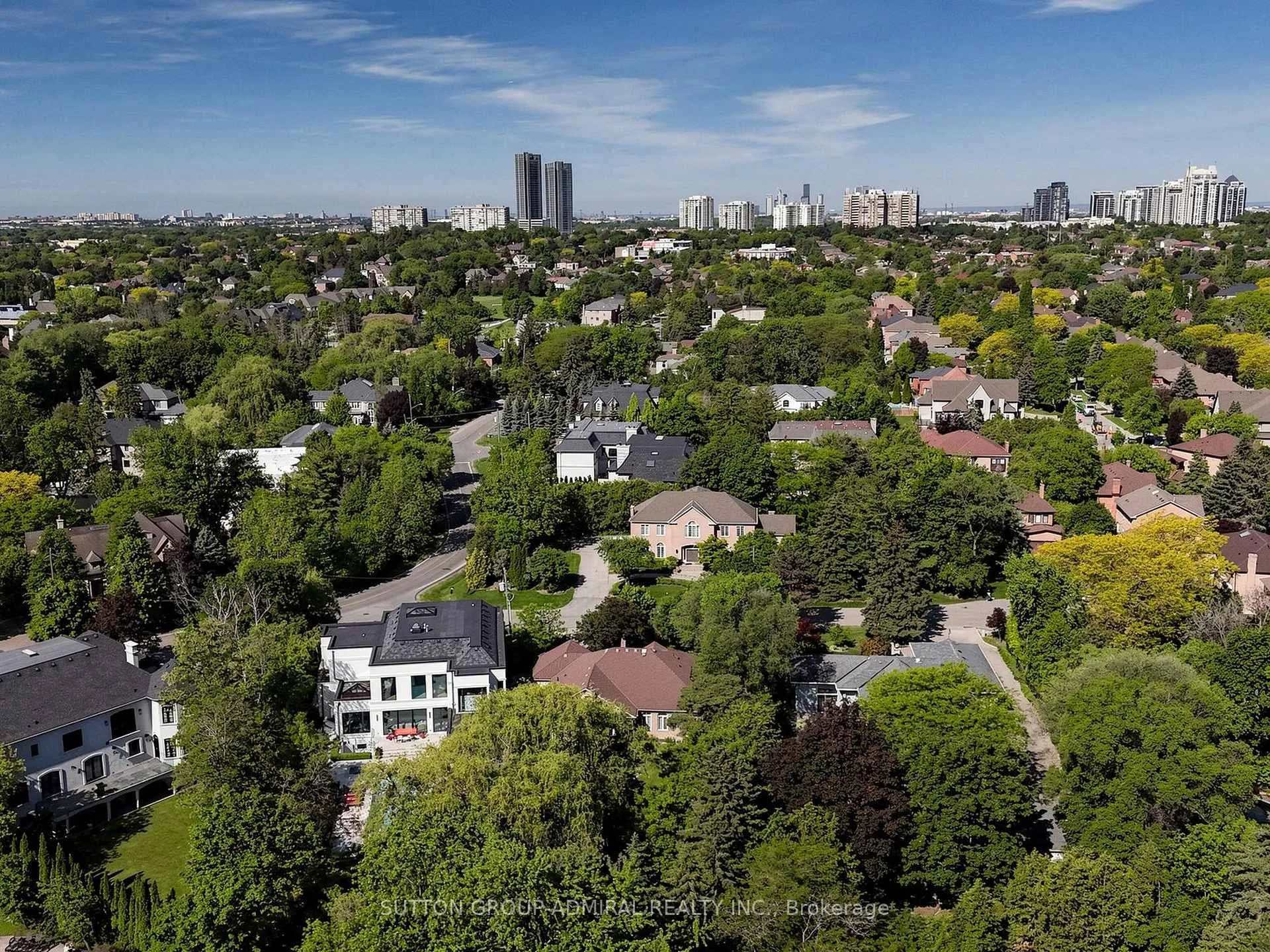 Photo 37 of 3 Raymond Drive, Vaughan, Crestwood-Springfarm-Yorkhill — HOMEH