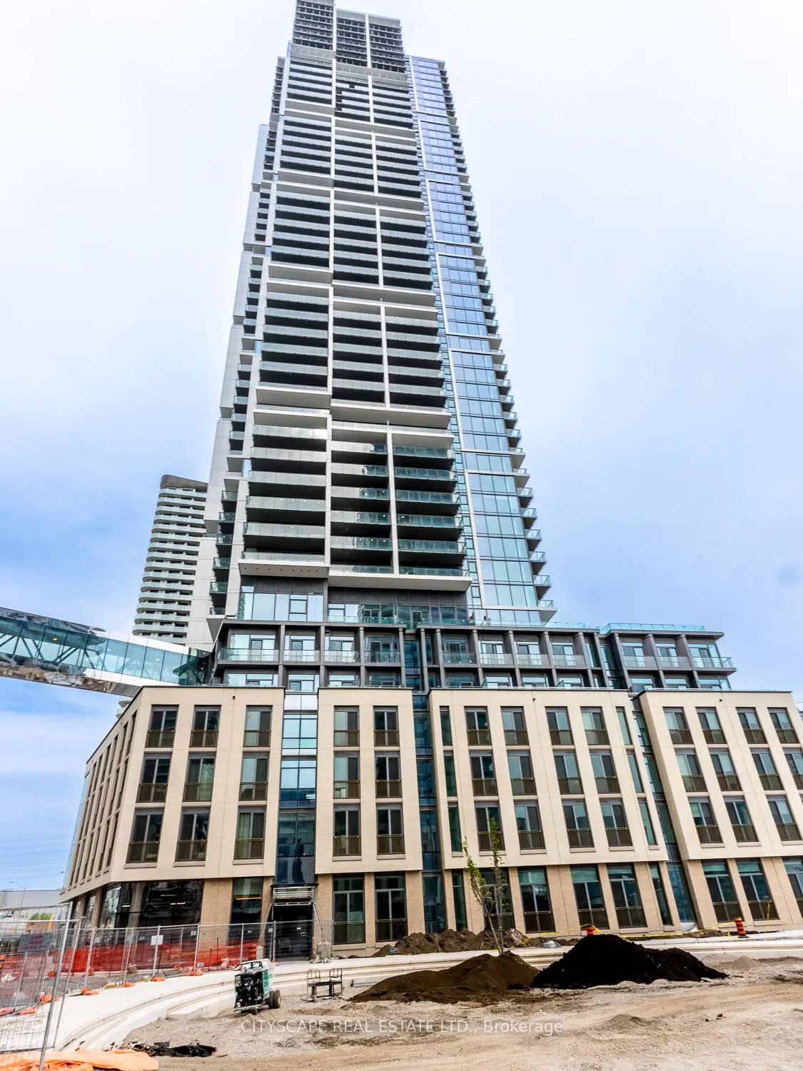 Photo 2 of Unit 2502, 7890 Jane Street, Vaughan, Vaughan Corporate Centre — HOMEH