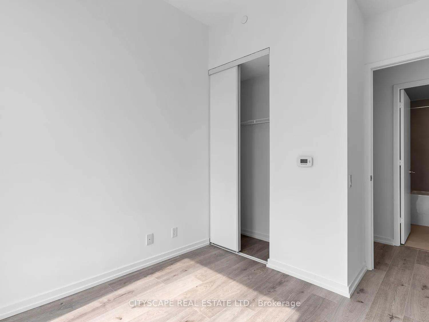 Photo 21 of Unit 2502, 7890 Jane Street, Vaughan, Vaughan Corporate Centre — HOMEH