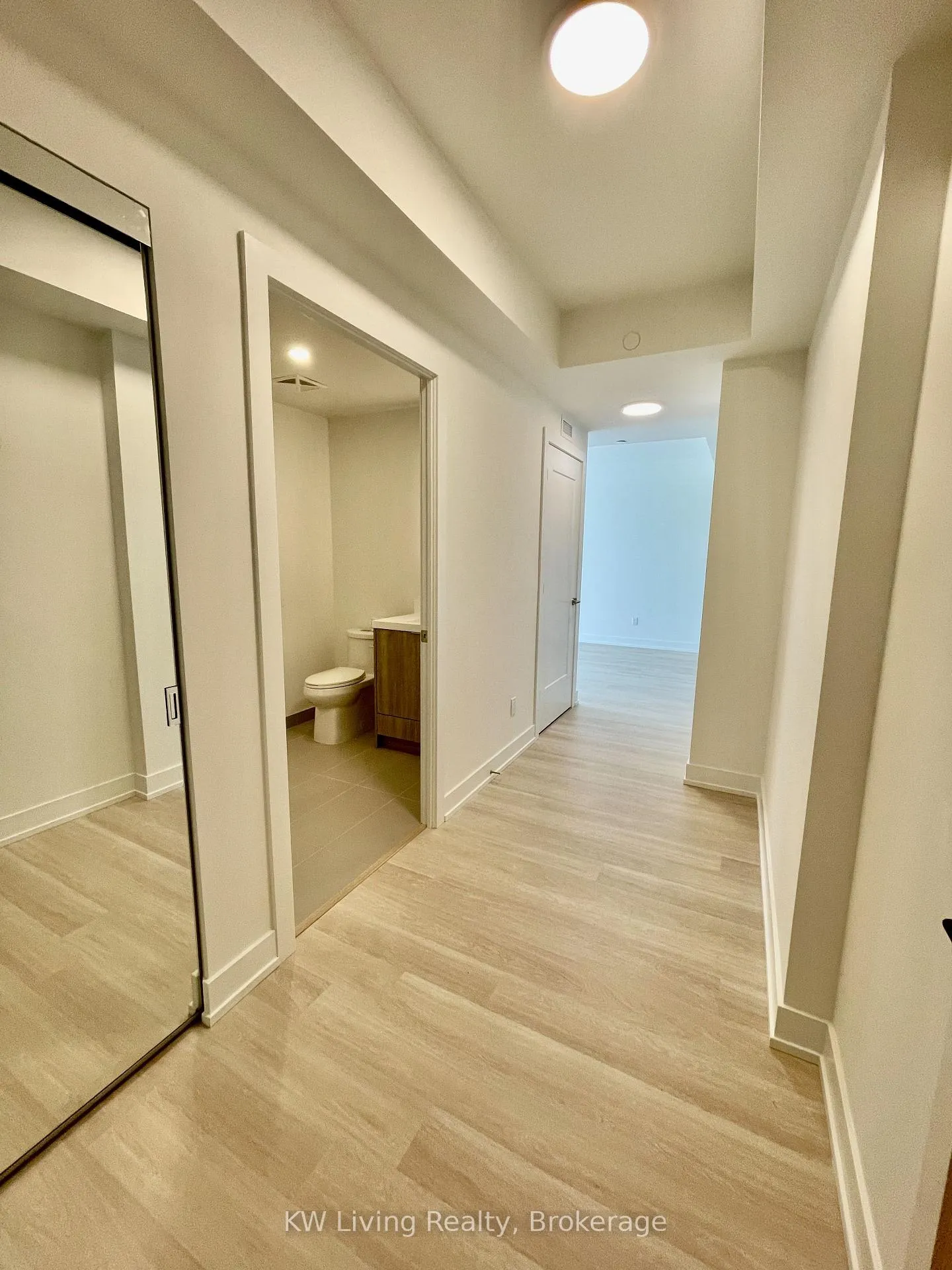 Photo 6 of Unit 1312, 25 Cordova Avenue, Etobicoke, Islington-City Centre West — HOMEH