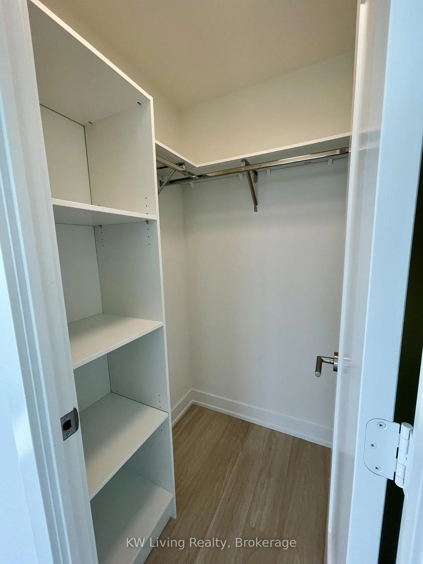 Photo 11 of Unit 1312, 25 Cordova Avenue, Etobicoke, Islington-City Centre West — HOMEH