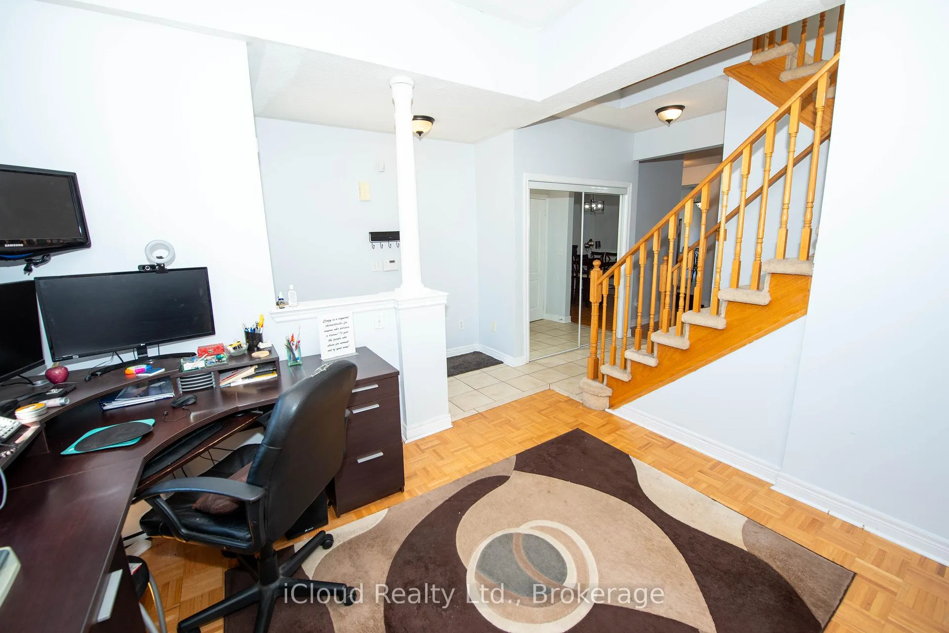 Photo 6 of 19 Fountainview Way, Brampton, Bramalea North Industrial — HOMEH