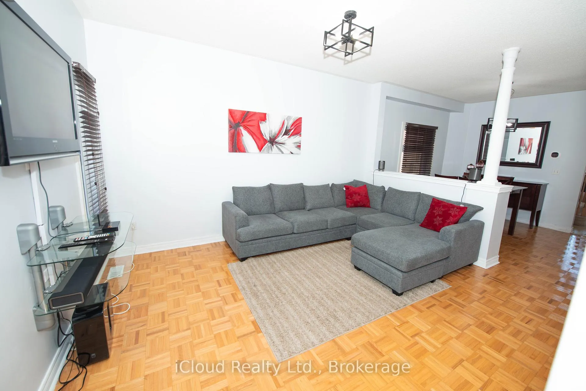 Photo 11 of 19 Fountainview Way, Brampton, Bramalea North Industrial — HOMEH