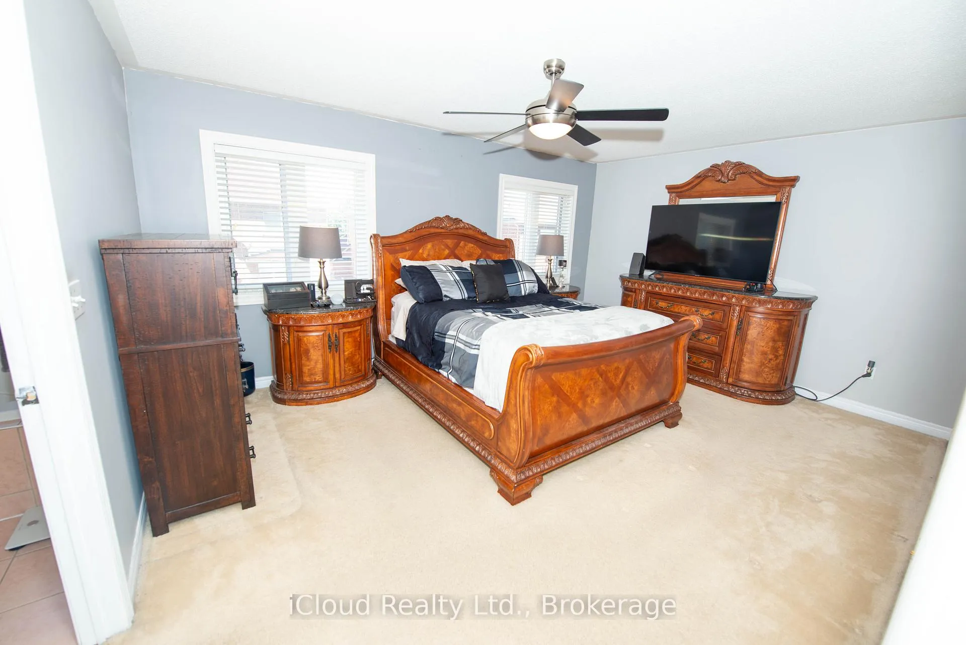 Photo 14 of 19 Fountainview Way, Brampton, Bramalea North Industrial — HOMEH