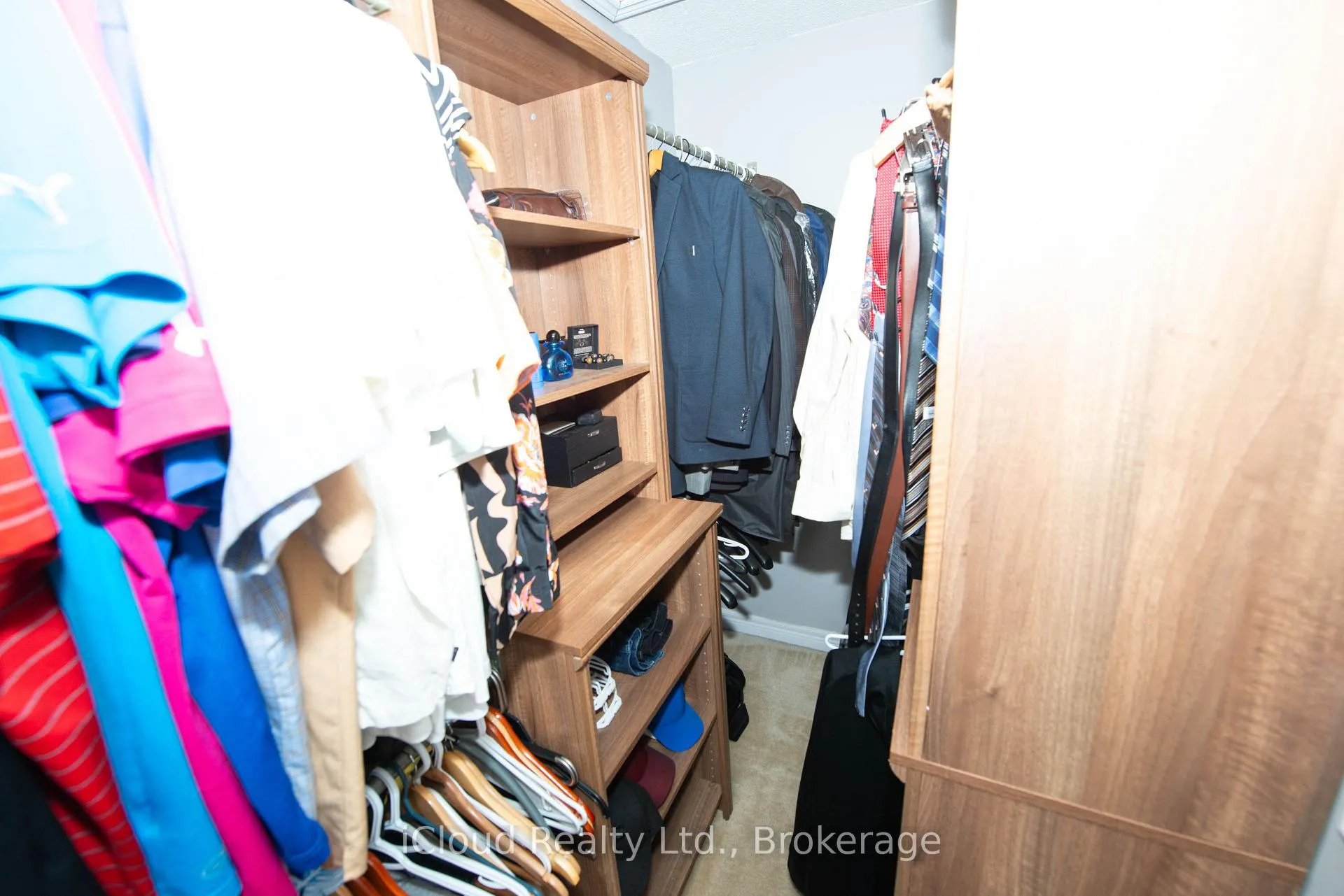Photo 15 of 19 Fountainview Way, Brampton, Bramalea North Industrial — HOMEH