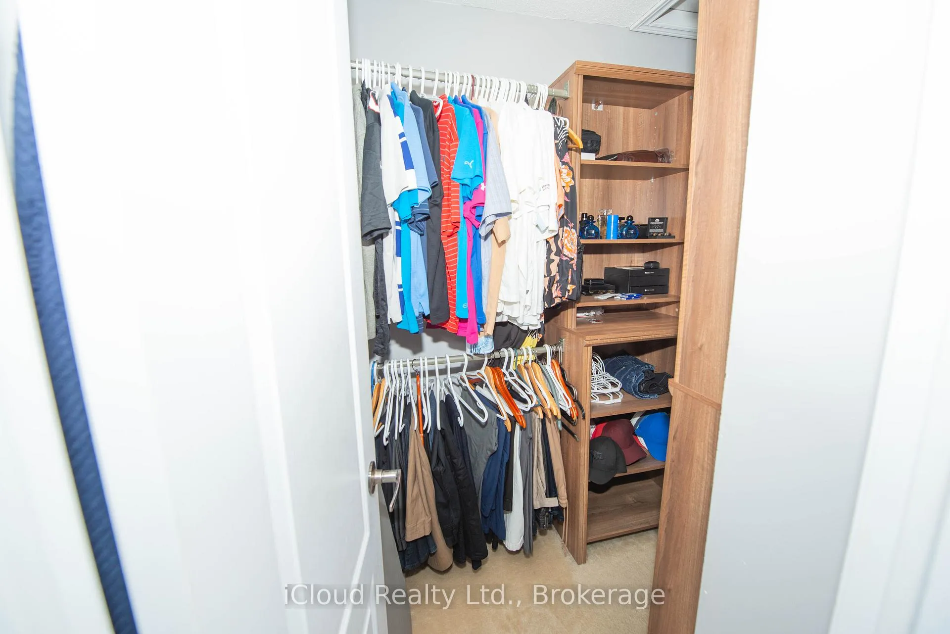 Photo 16 of 19 Fountainview Way, Brampton, Bramalea North Industrial — HOMEH