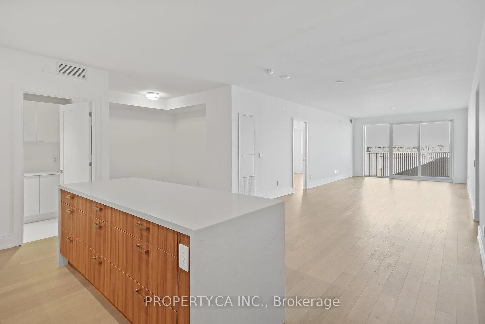 Photo 5 of Unit 309, 155 Merchants' Wharf, Toronto, Waterfront Communities — HOMEH