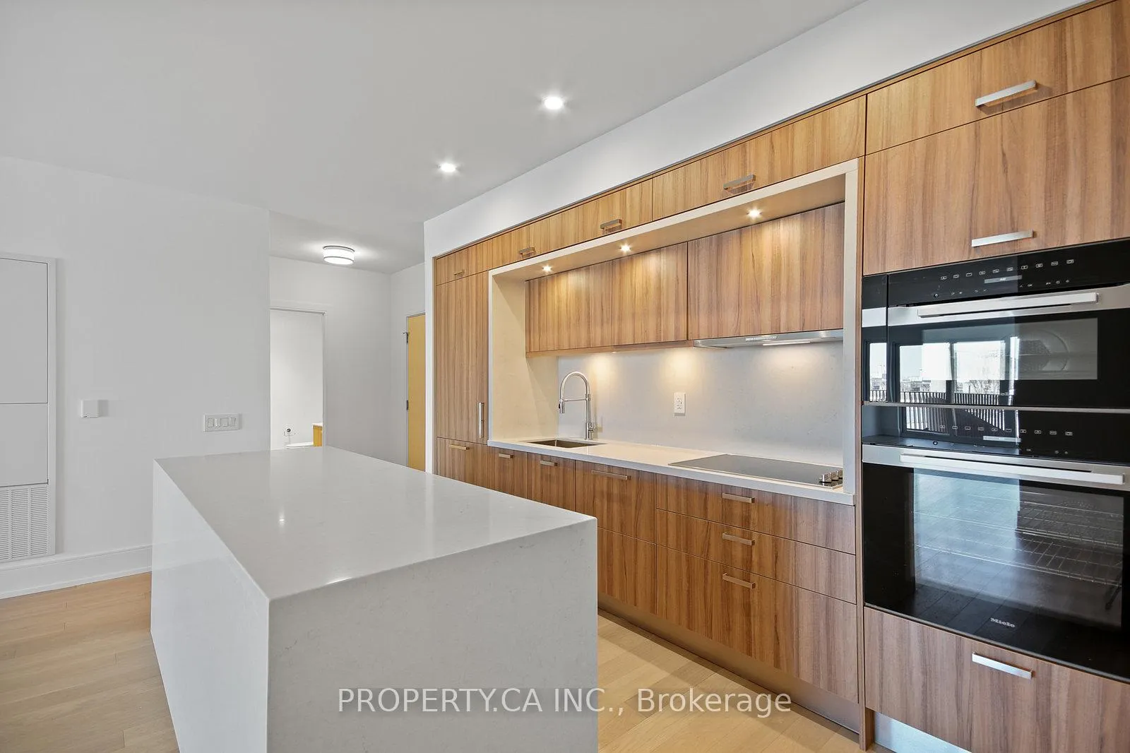 Photo 6 of Unit 309, 155 Merchants' Wharf, Toronto, Waterfront Communities — HOMEH