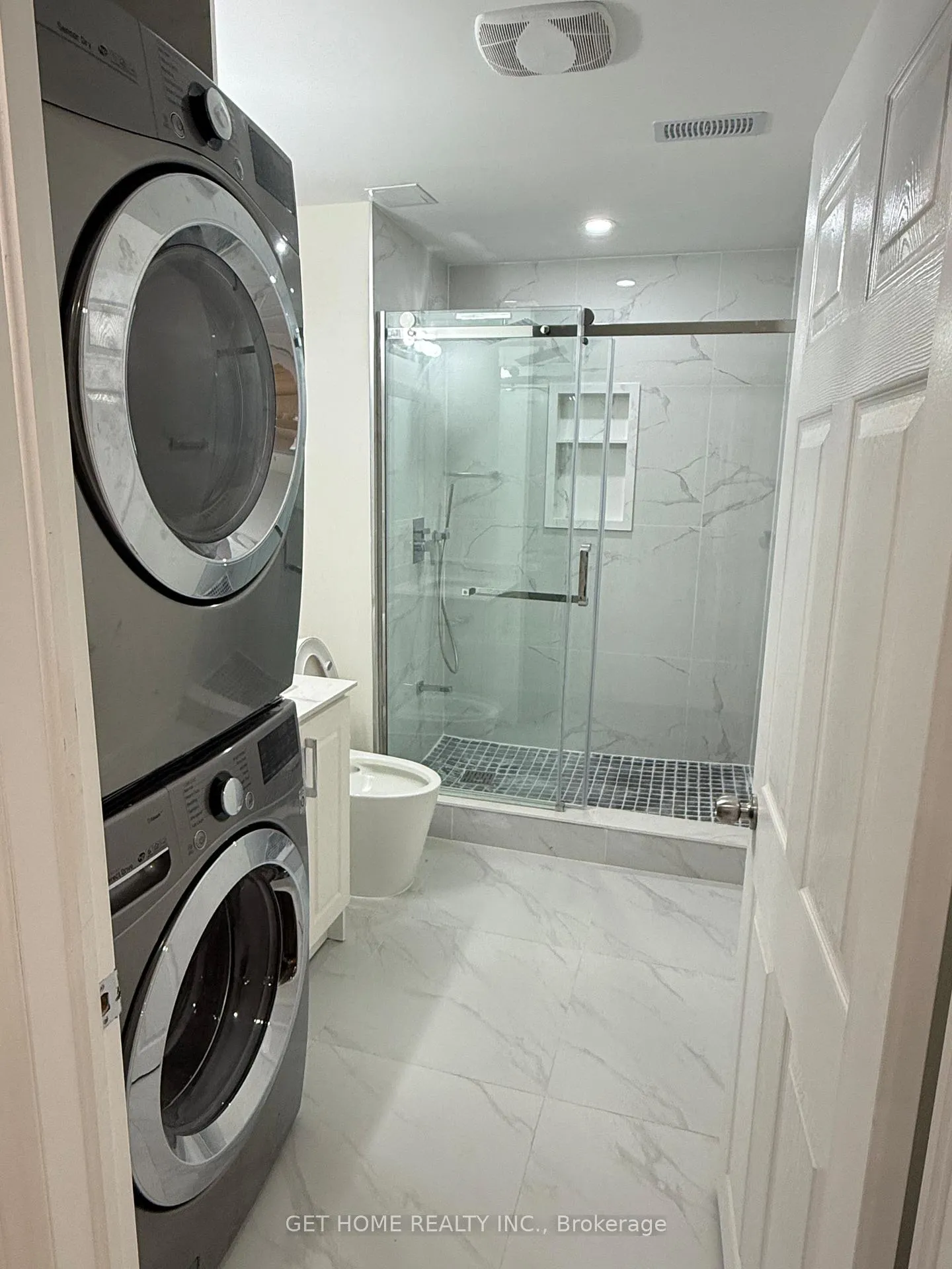 Photo 11 of Unit Bsmt, 1330 Maddock Drive, Oshawa, Pinecrest — HOMEH