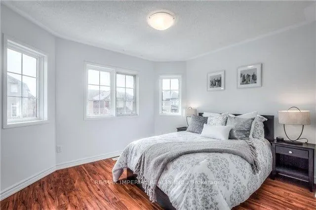 Photo 13 of 232 Madison Heights Boulevard, Markham, Berczy — HOMEH