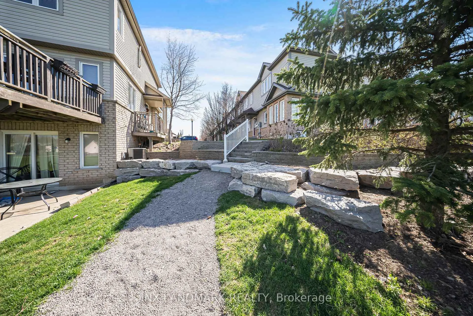 Photo 5 of Unit 18, 535 Windflower Crescent, Kitchener — HOMEH
