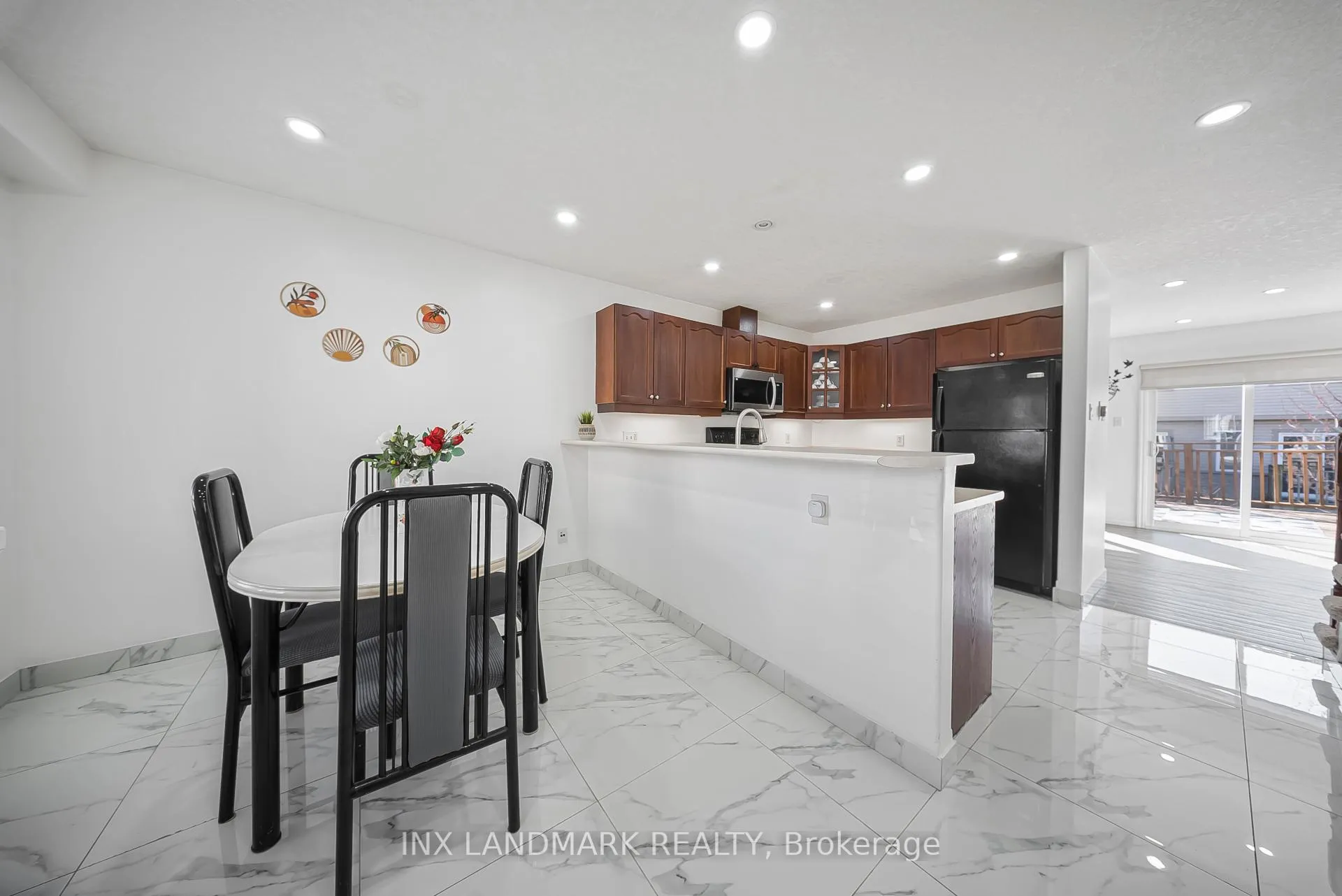 Photo 8 of Unit 18, 535 Windflower Crescent, Kitchener — HOMEH