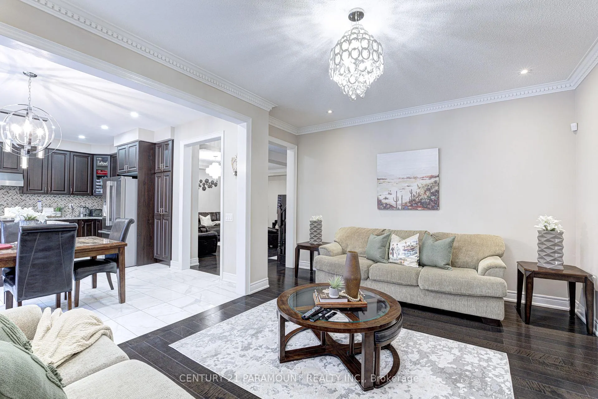 Photo 20 of 563 Dougall Avenue E, Caledon, Rural Caledon — HOMEH