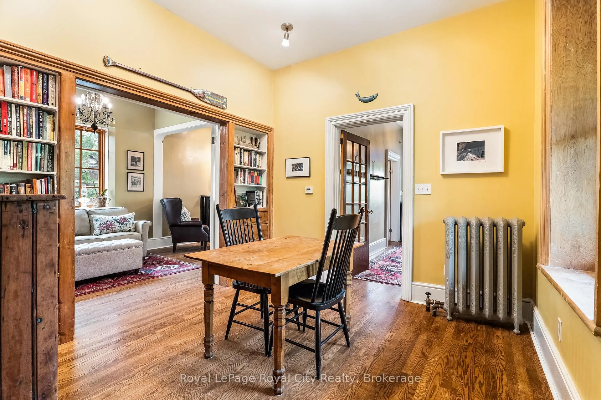 Photo 25 of 19 London Road E, Guelph, Exhibition Park — HOMEH