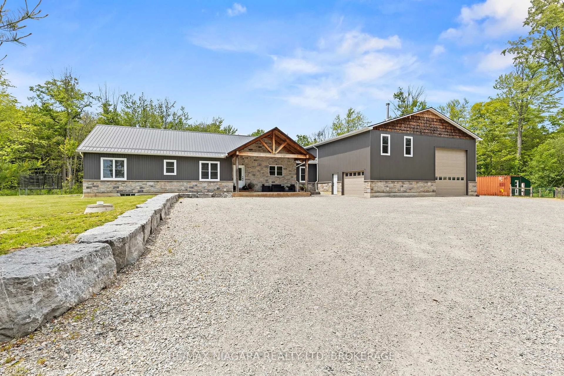 Photo 2 of 52896 Putman Road, Wainfleet, Marshville/Winger — HOMEH