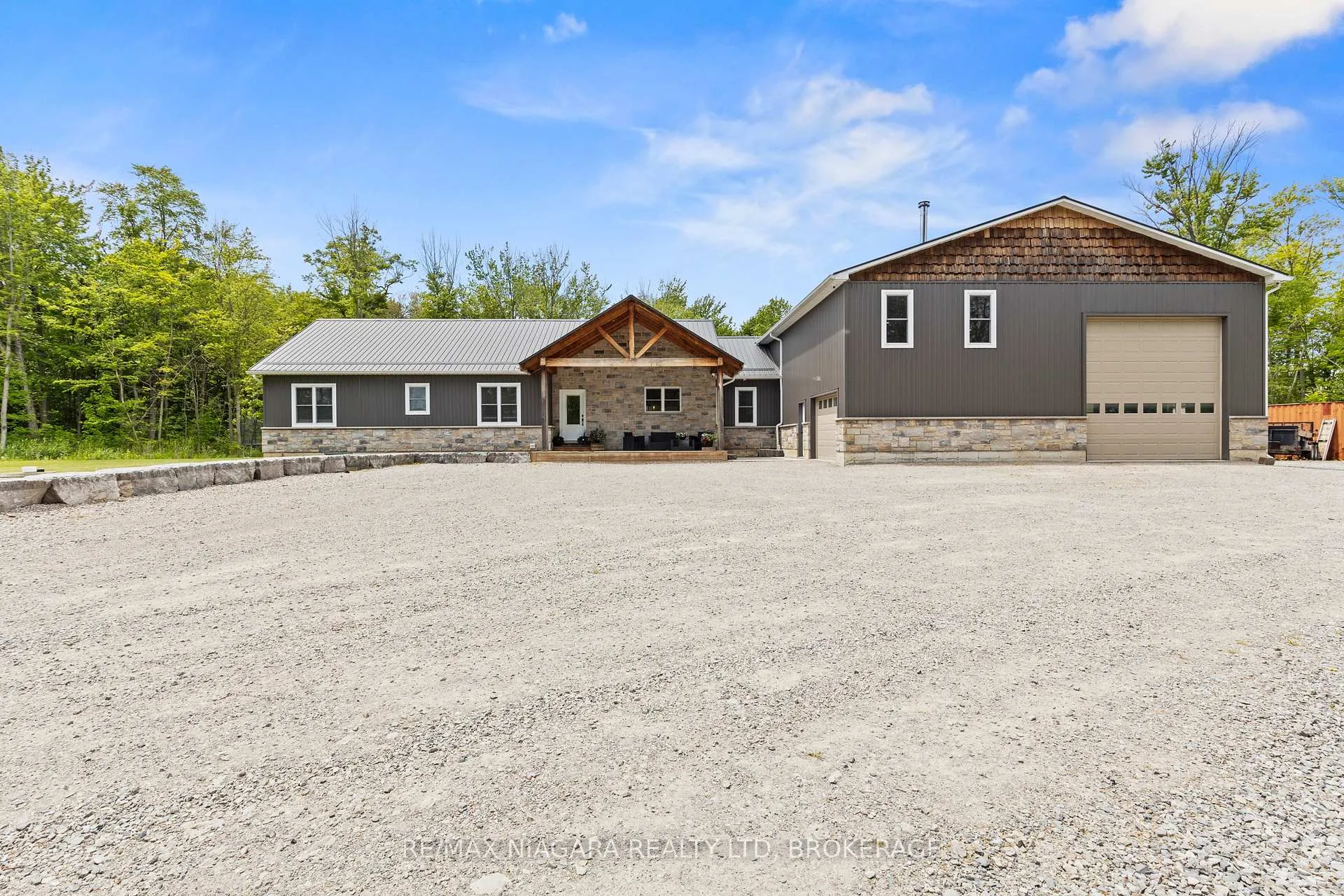 Photo 3 of 52896 Putman Road, Wainfleet, Marshville/Winger — HOMEH