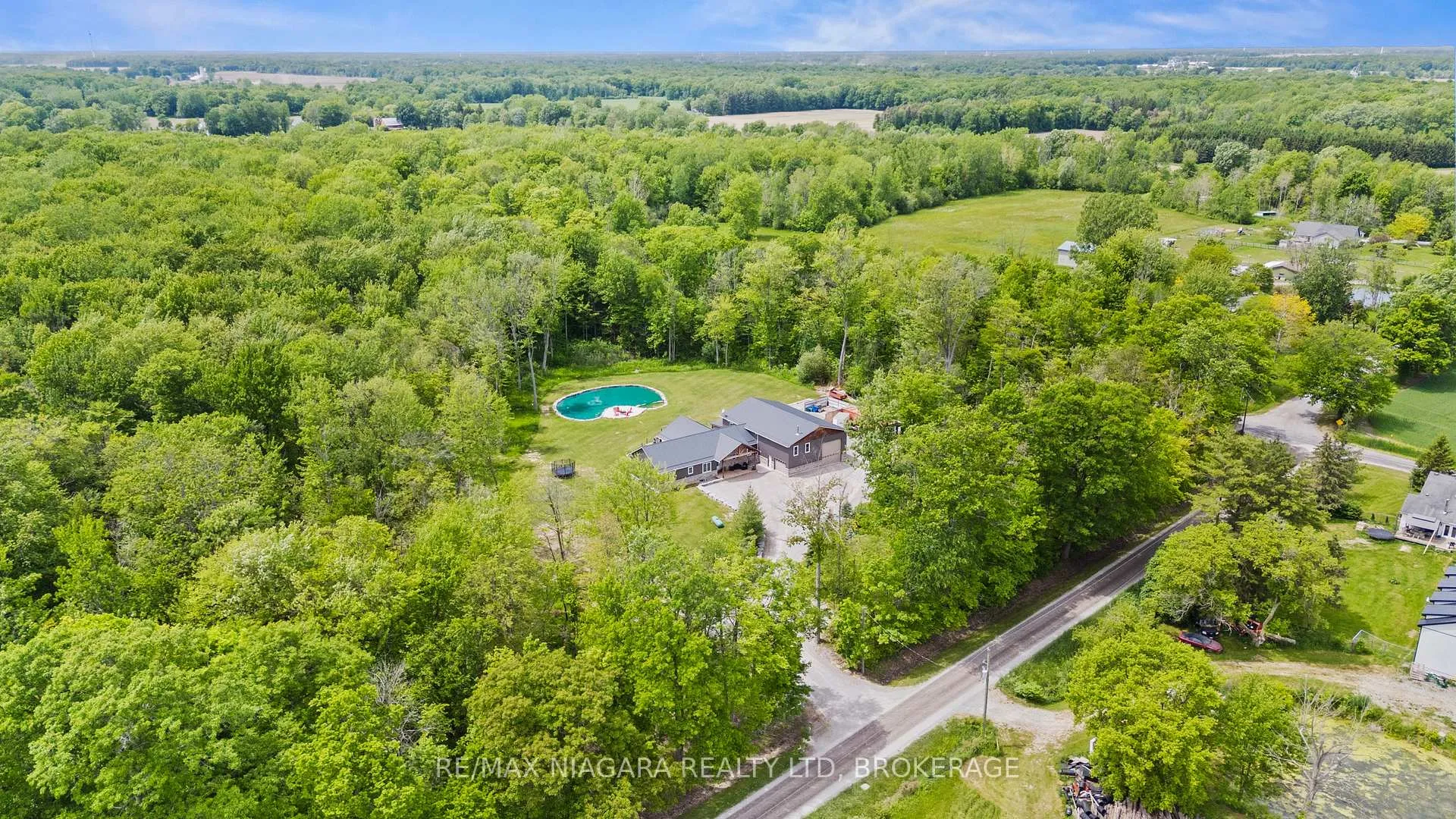 Photo 46 of 52896 Putman Road, Wainfleet, Marshville/Winger — HOMEH