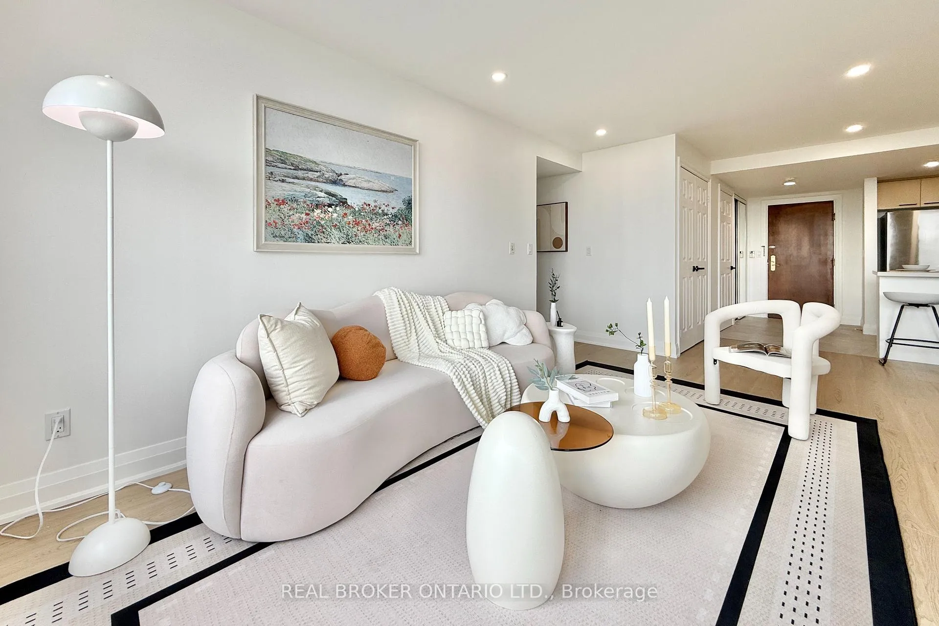Photo 13 of Unit 611, 130 Pond Drive, Markham, Commerce Valley — HOMEH