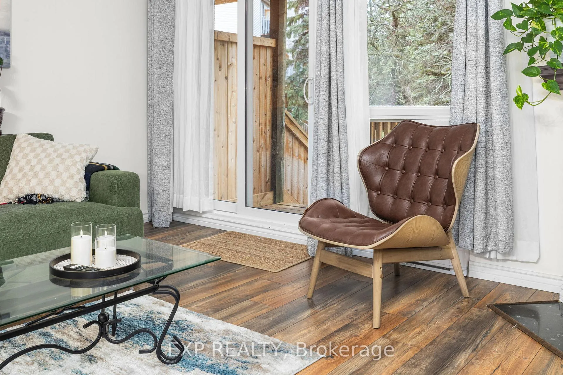 Photo 14 of 171 Briston Private, Ottawa, Hunt Club Park — HOMEH