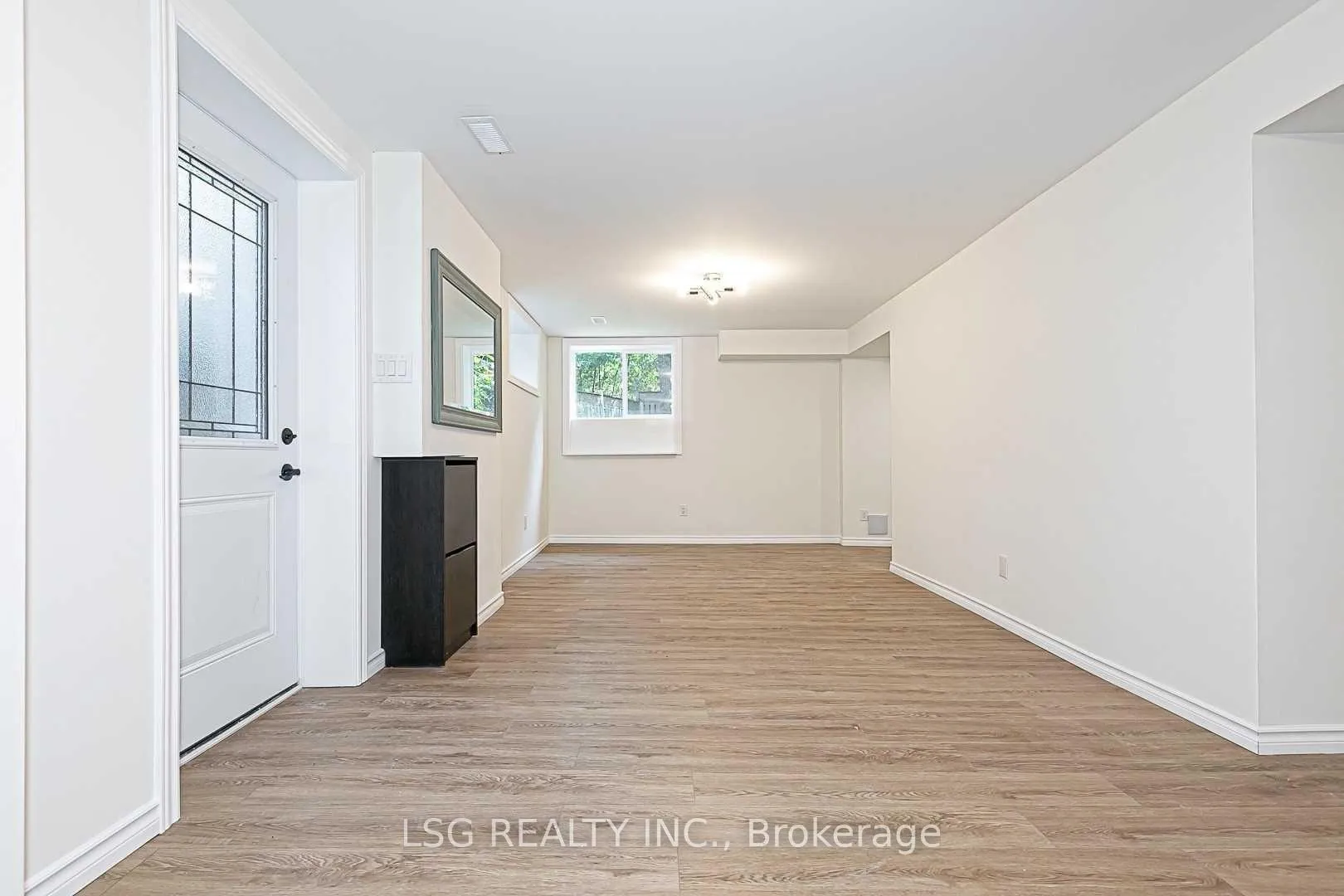 Photo 9 of 25 Briardale Place, Aurora, Aurora Highlands — HOMEH