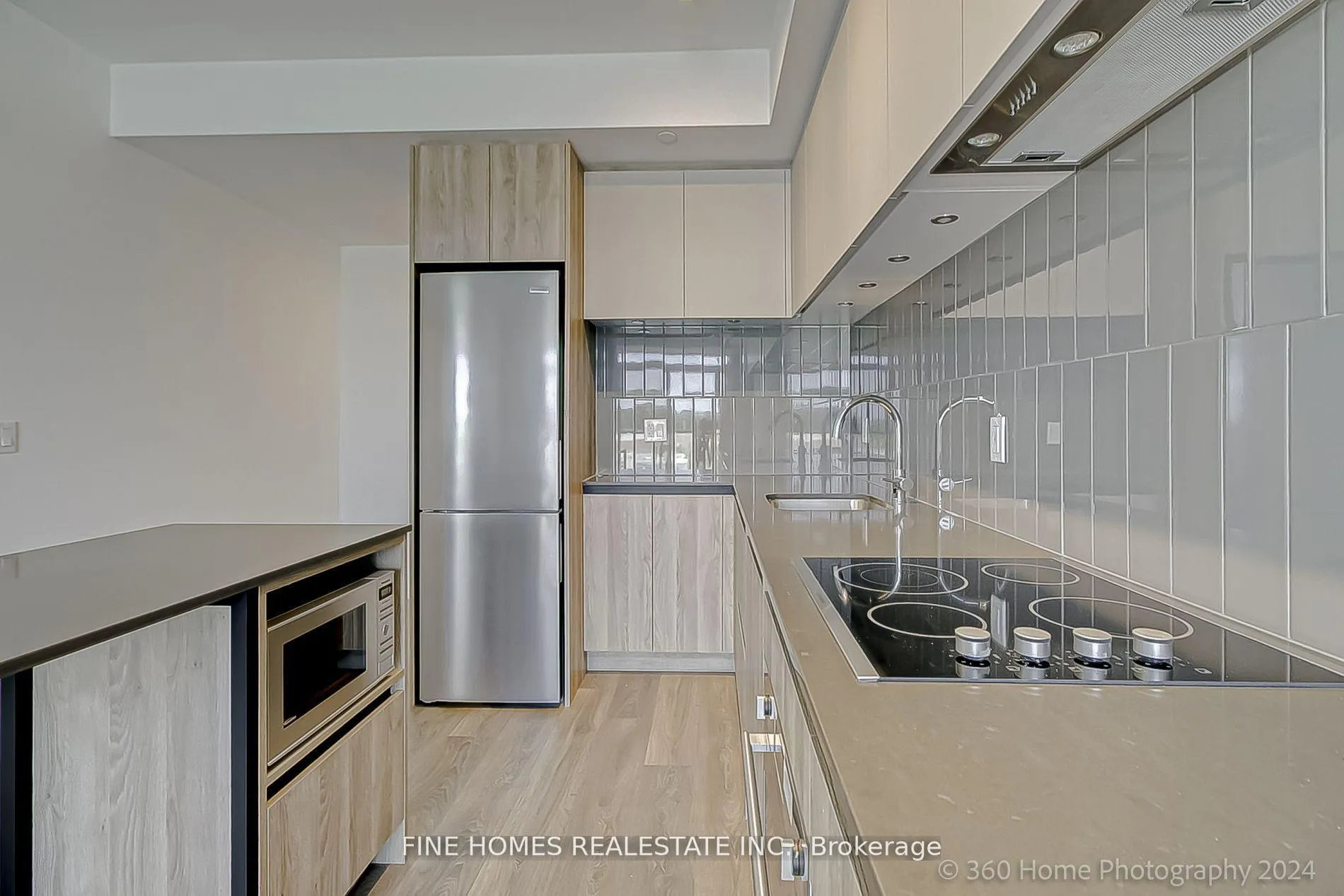 Photo 7 of Unit 503, 8 Beverley Glen Boulevard, Vaughan, Beverley Glen — HOMEH