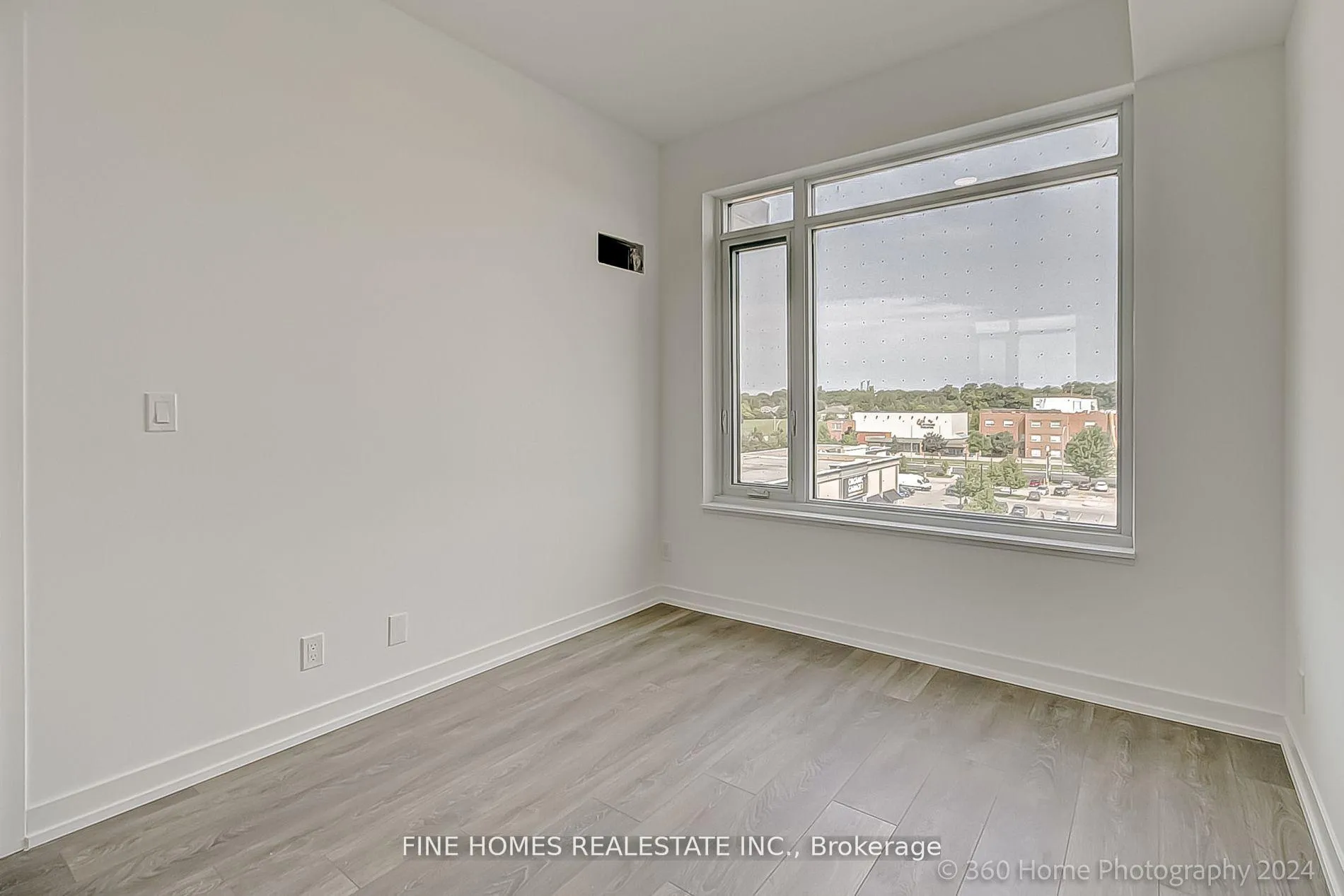 Photo 9 of Unit 503, 8 Beverley Glen Boulevard, Vaughan, Beverley Glen — HOMEH