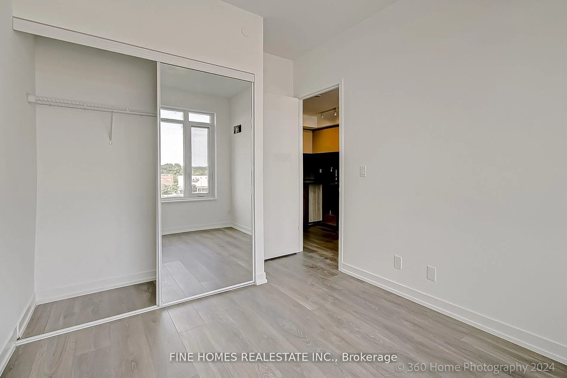 Photo 10 of Unit 503, 8 Beverley Glen Boulevard, Vaughan, Beverley Glen — HOMEH