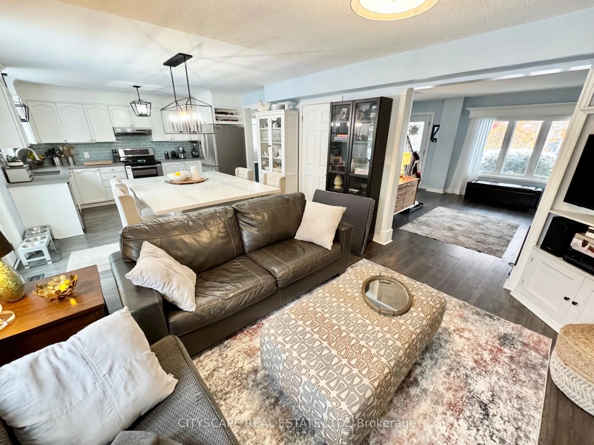 Photo 7 of 189 Churchland Drive, Barrie, Holly — HOMEH