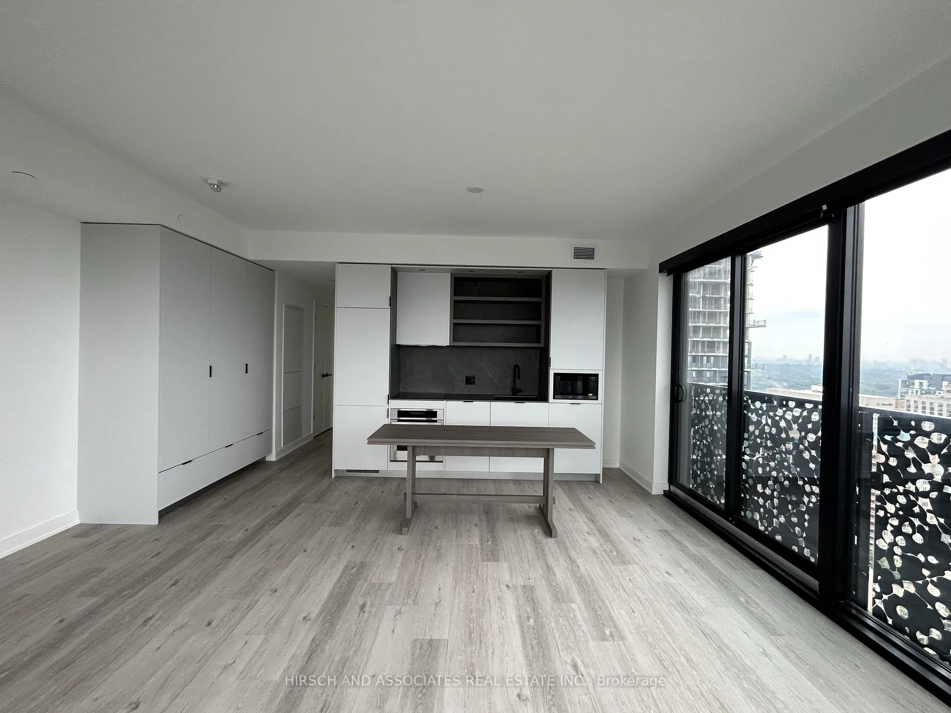 Photo 2 of Unit 3303, 55 Charles Street E, Toronto, Church-Yonge Corridor — HOMEH