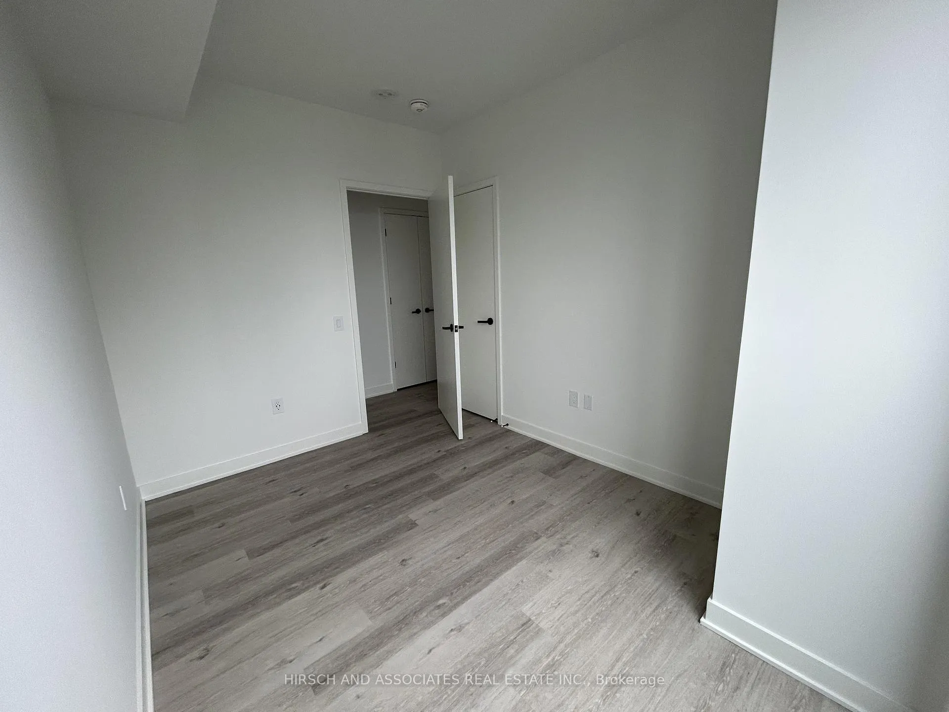Photo 11 of Unit 3303, 55 Charles Street E, Toronto, Church-Yonge Corridor — HOMEH