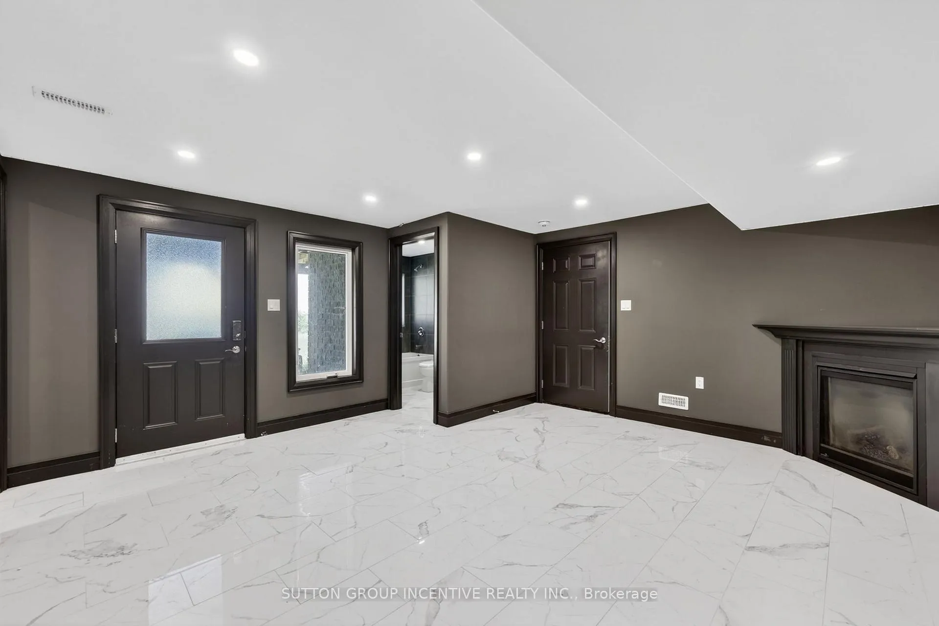 Photo 40 of 15 Caldwell Drive, Oro-Medonte, Rural Oro-Medonte — HOMEH