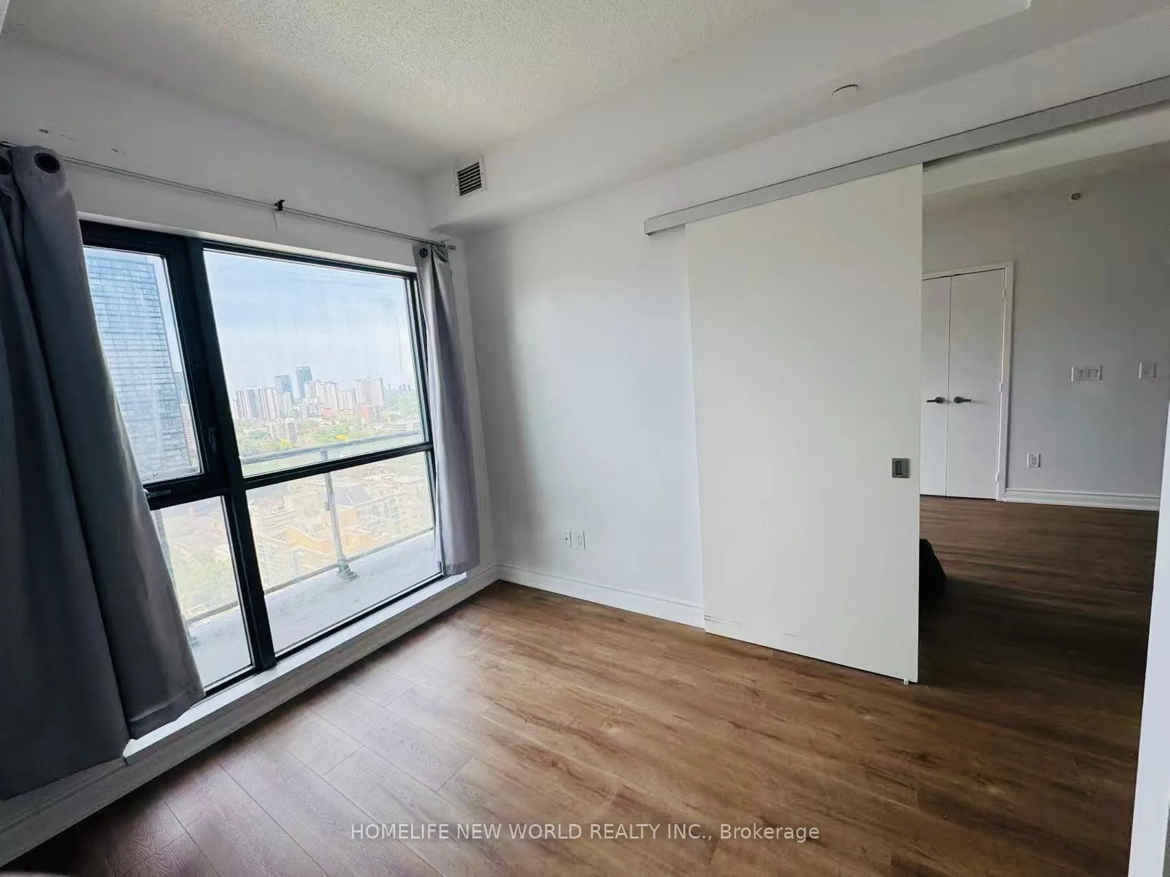 Photo 4 of Unit 2307, 159 Dundas Street E, Toronto, Church-Yonge Corridor — HOMEH