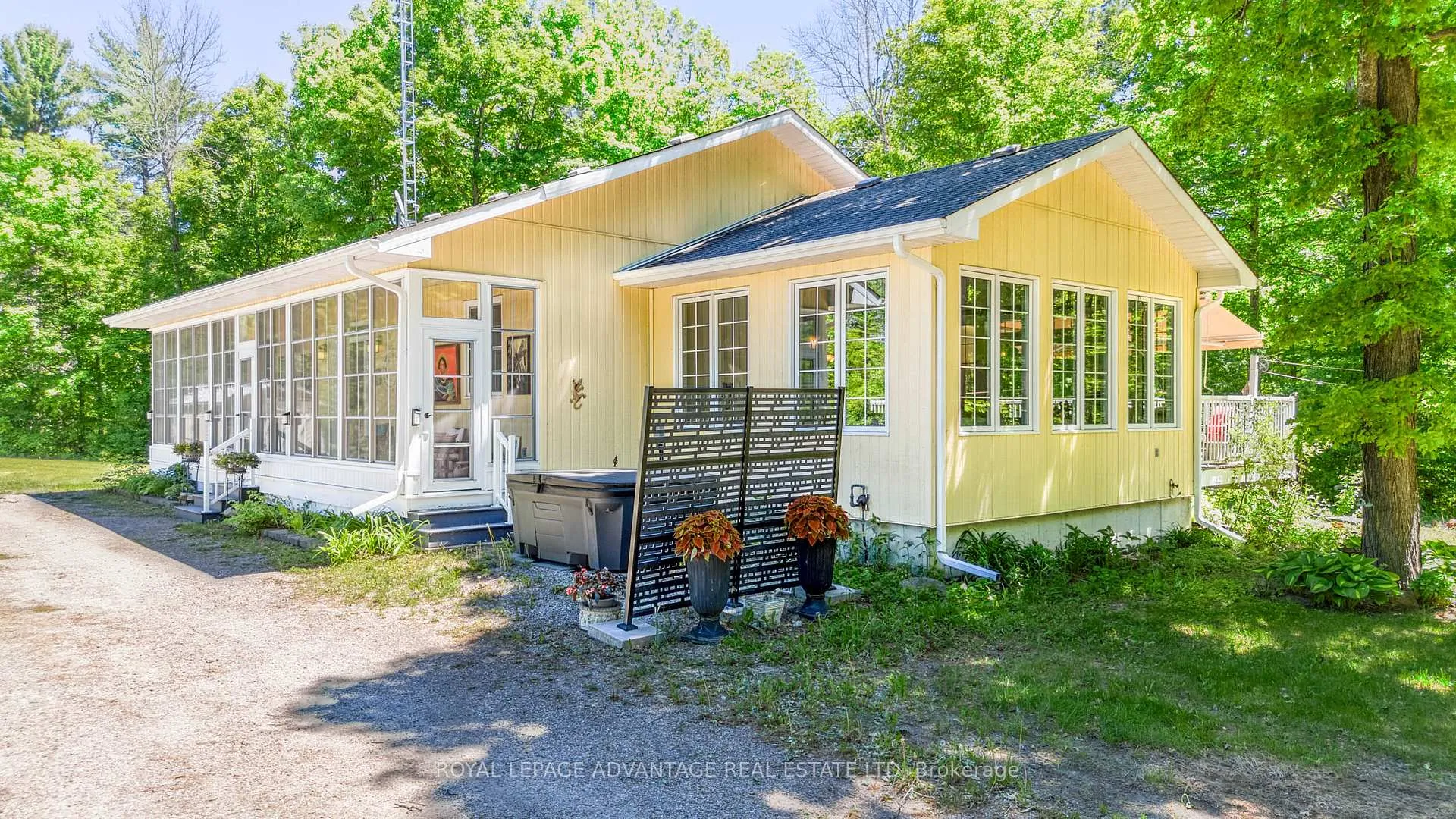 Photo 6 of 962 Bathurst 6th Concession, Tay Valley, Bathurst/Burgess & Sherbrooke (Bathurst) Twp — HOMEH