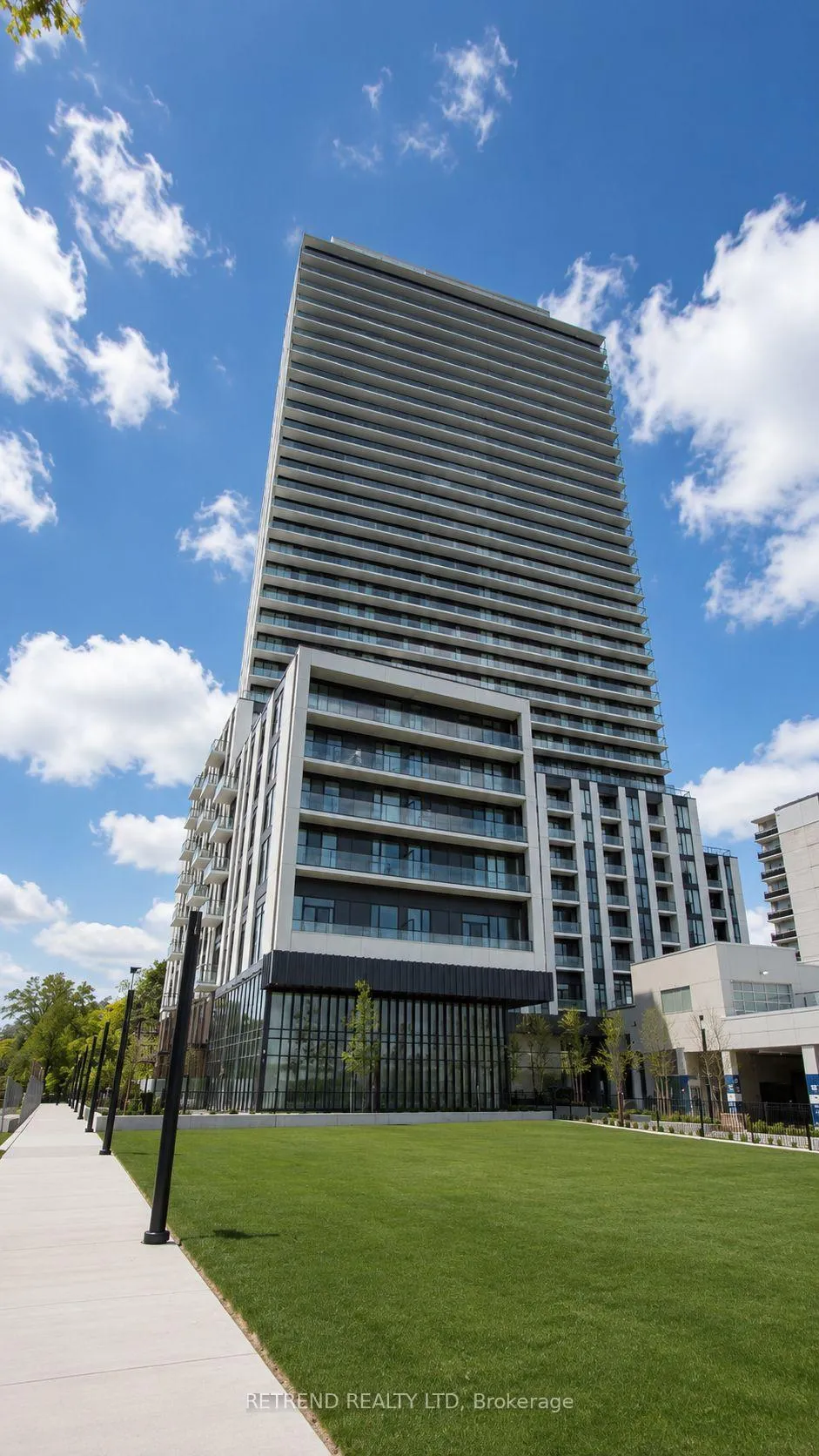 Front of Unit 3226, 3226 Yonge Street W