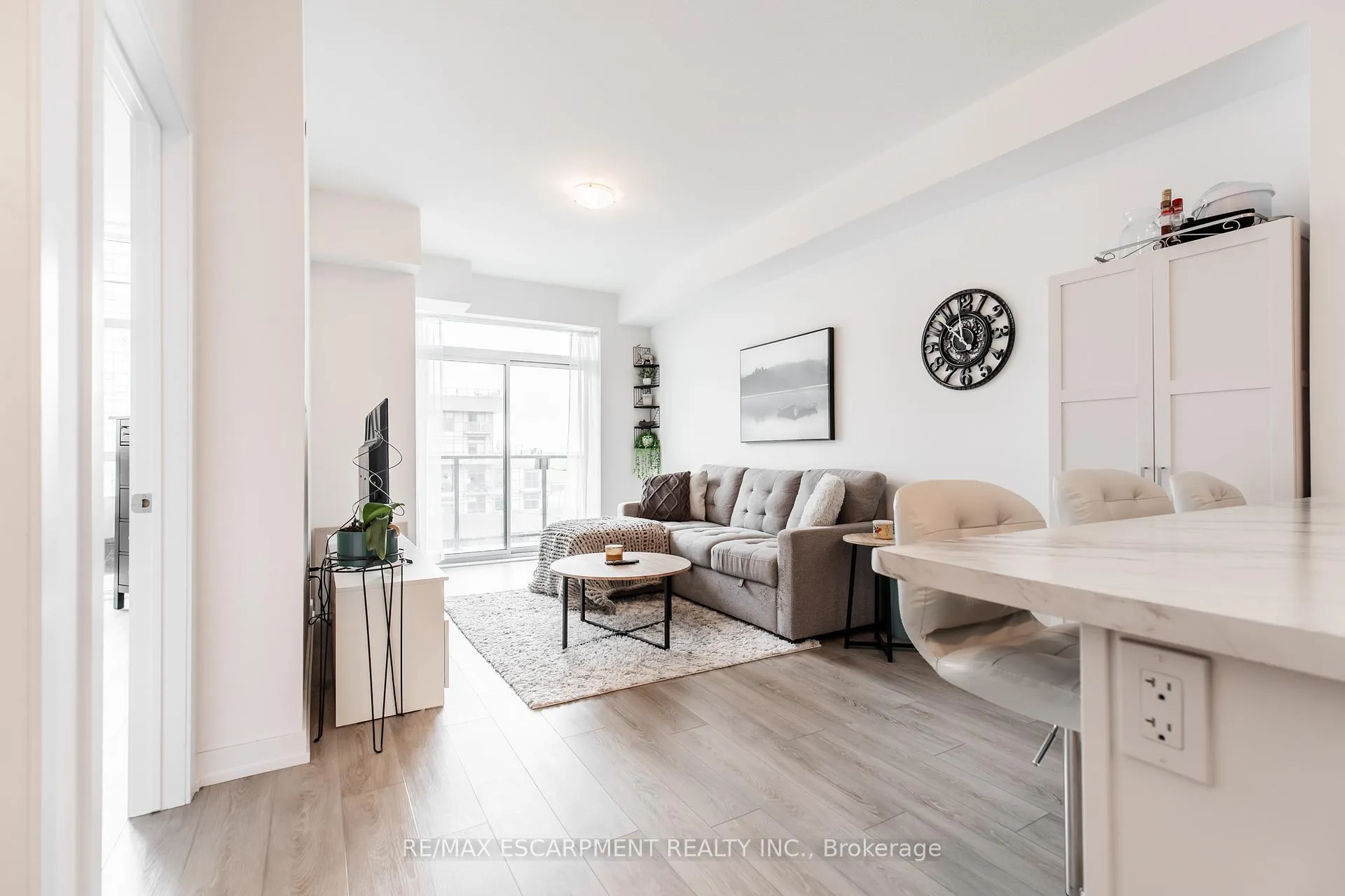 Photo 15 of Unit 708, 450 Dundas Street, Hamilton, Waterdown — HOMEH