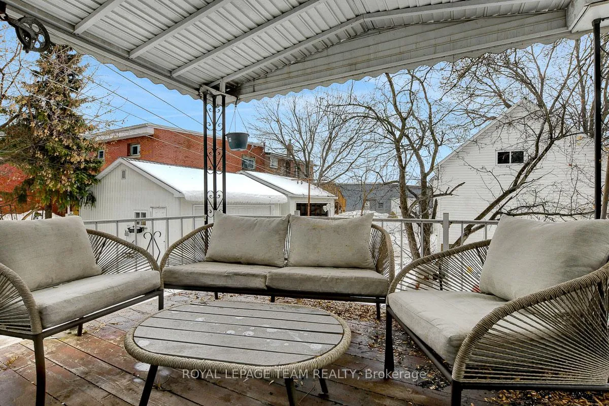 Photo 29 of 87 Russell Street E, Smiths Falls — HOMEH