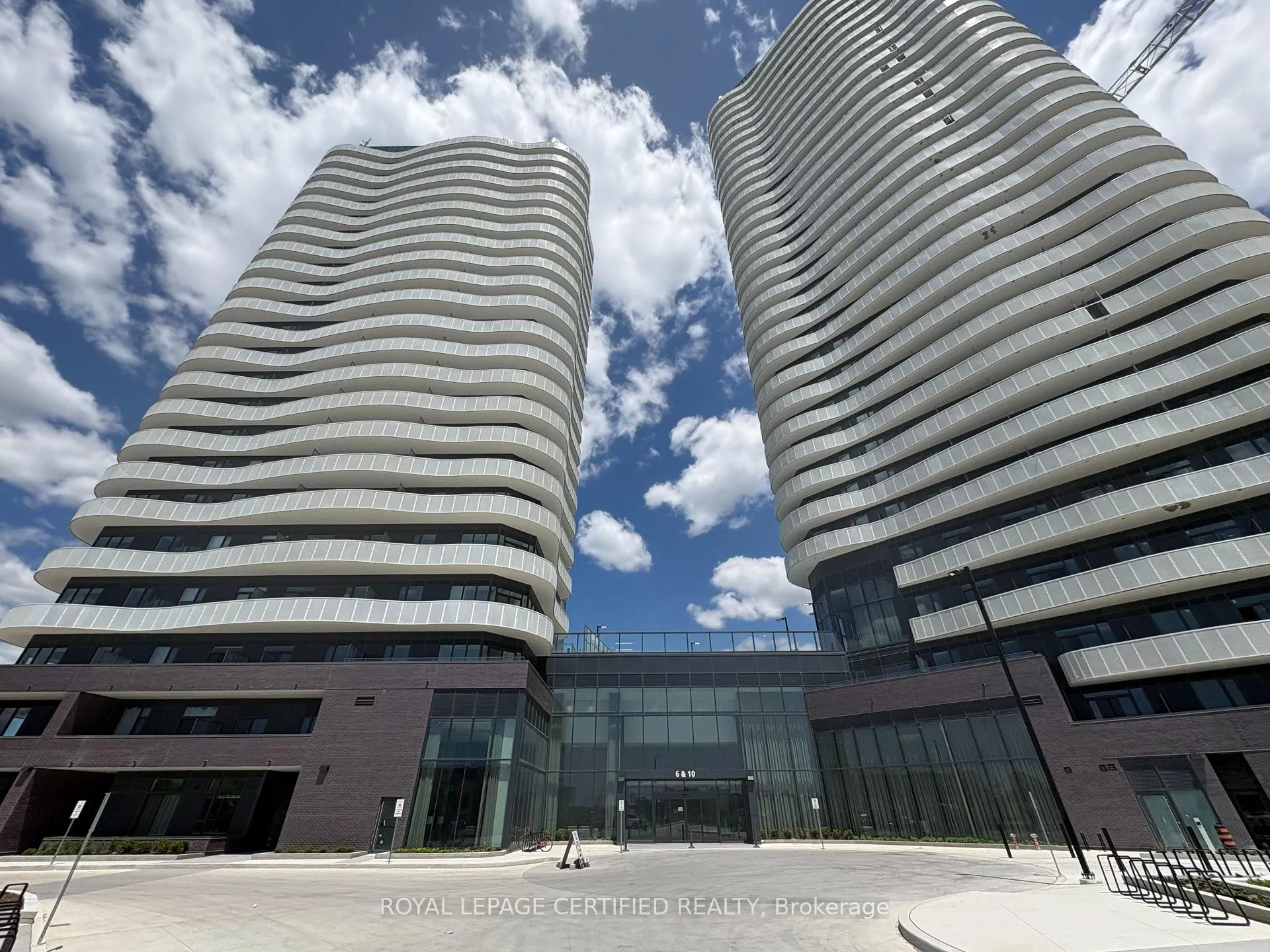Photo 2 of Unit 1408, 10 Flavelle Trail, Vaughan, Steeles West Industrial — HOMEH