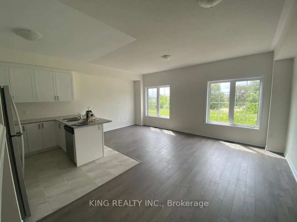 Photo 2 of 120 Winters Way, Shelburne — HOMEH
