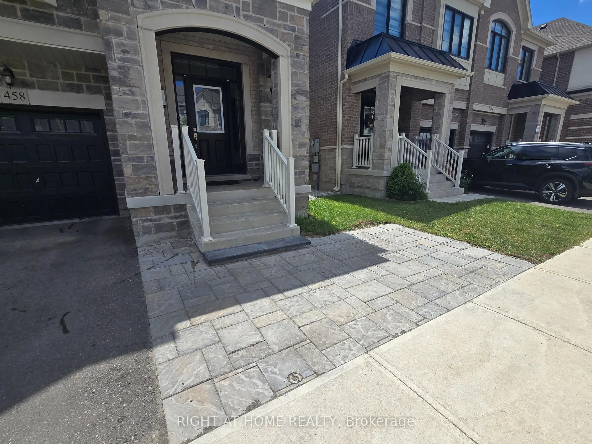 Photo 3 of Unit Basement, 458 Bergamot Avenue, Milton, Walker — HOMEH