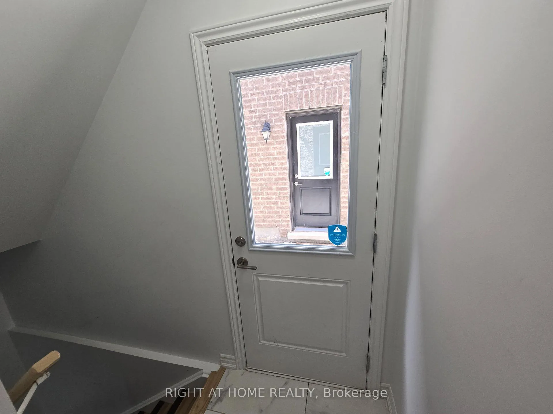 Photo 7 of Unit Basement, 458 Bergamot Avenue, Milton, Walker — HOMEH