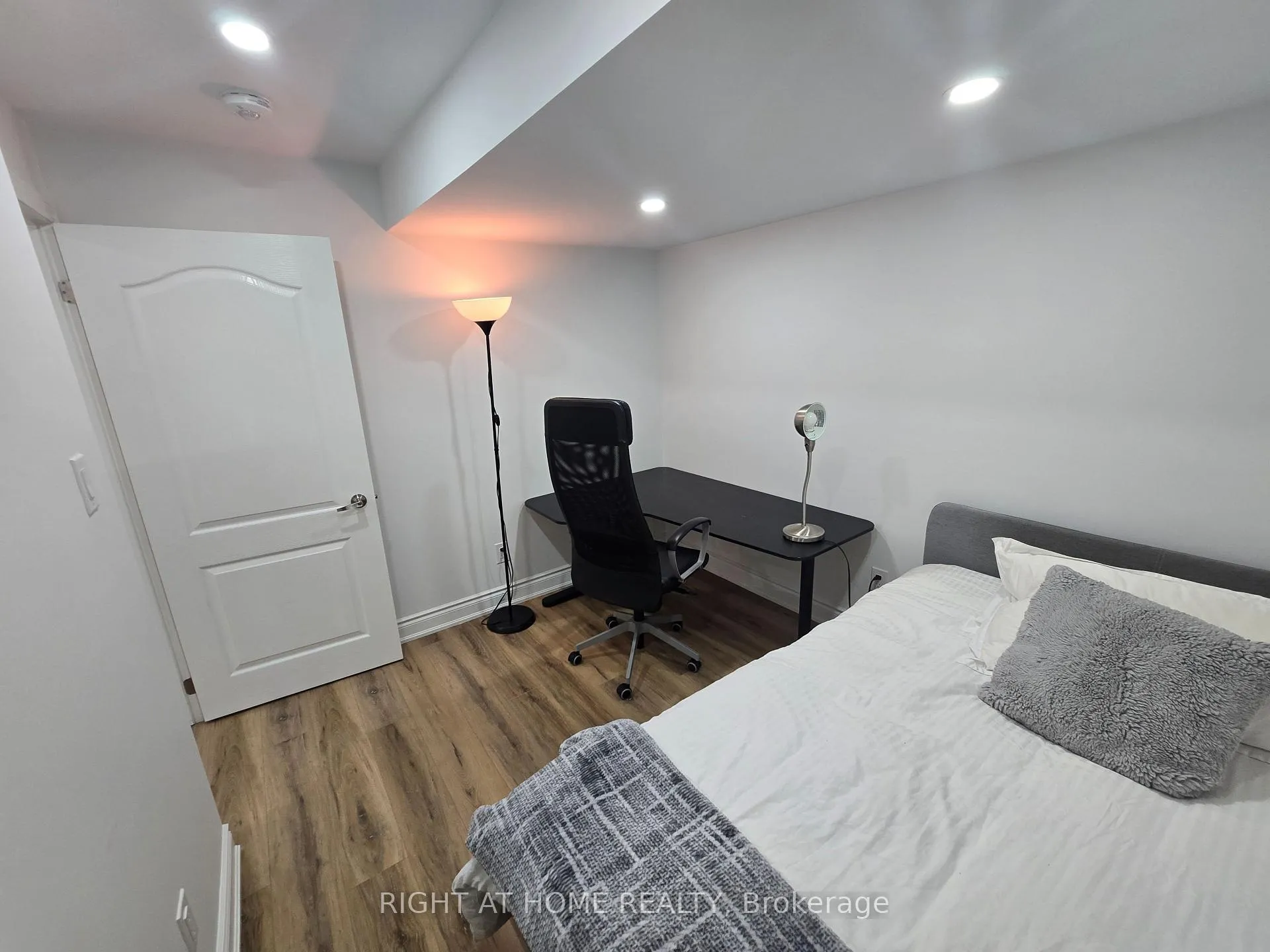 Photo 23 of Unit Basement, 458 Bergamot Avenue, Milton, Walker — HOMEH