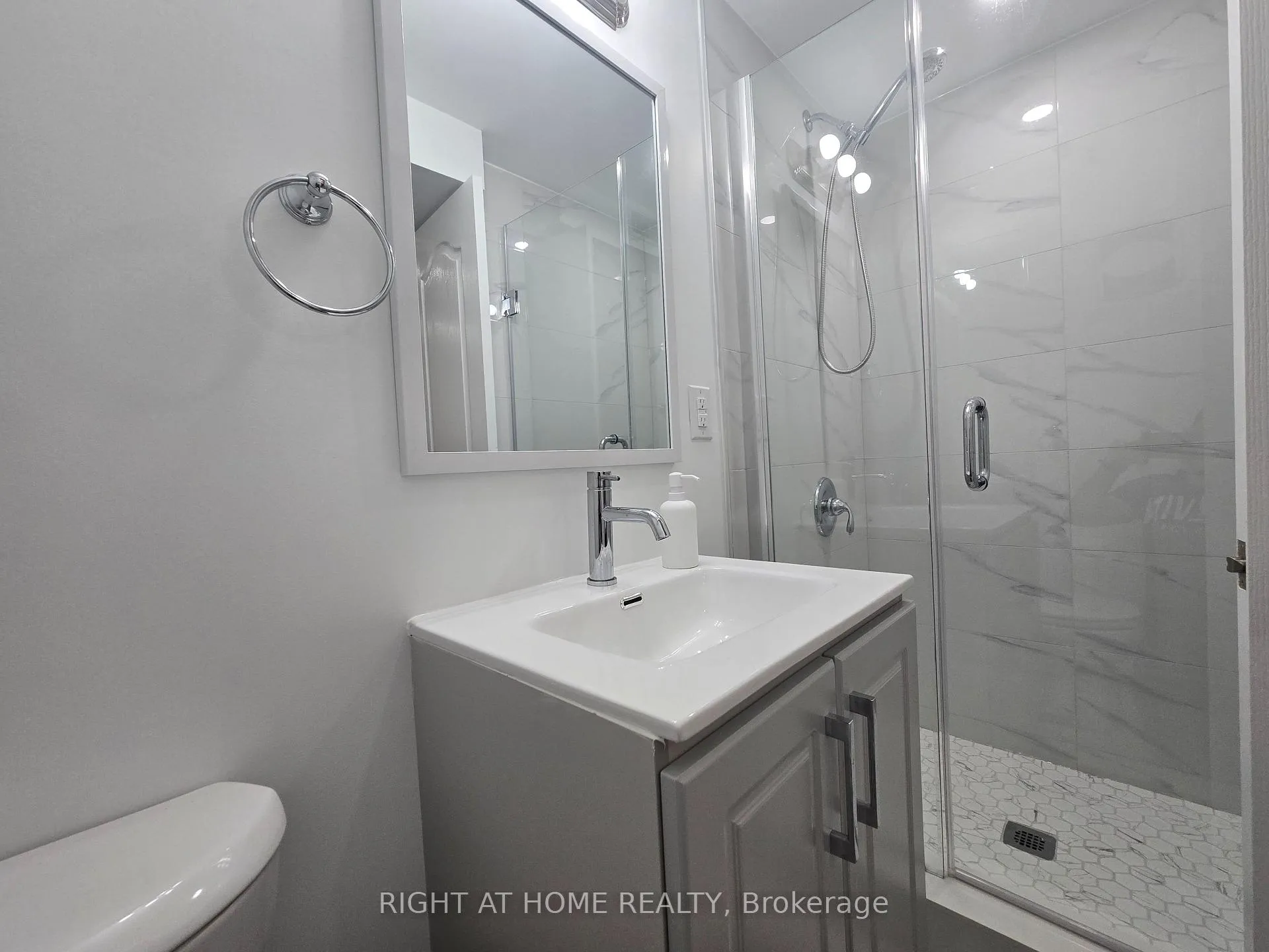 Photo 32 of Unit Basement, 458 Bergamot Avenue, Milton, Walker — HOMEH