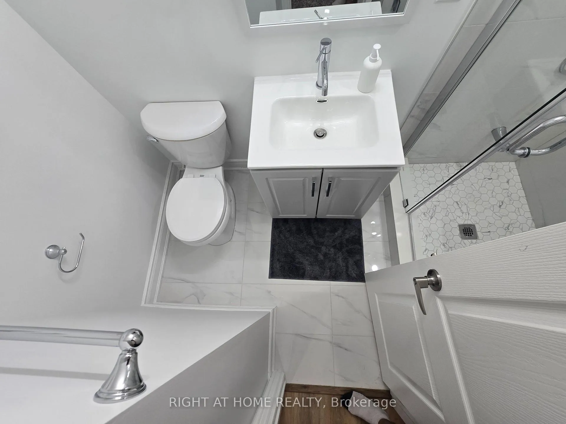 Photo 35 of Unit Basement, 458 Bergamot Avenue, Milton, Walker — HOMEH
