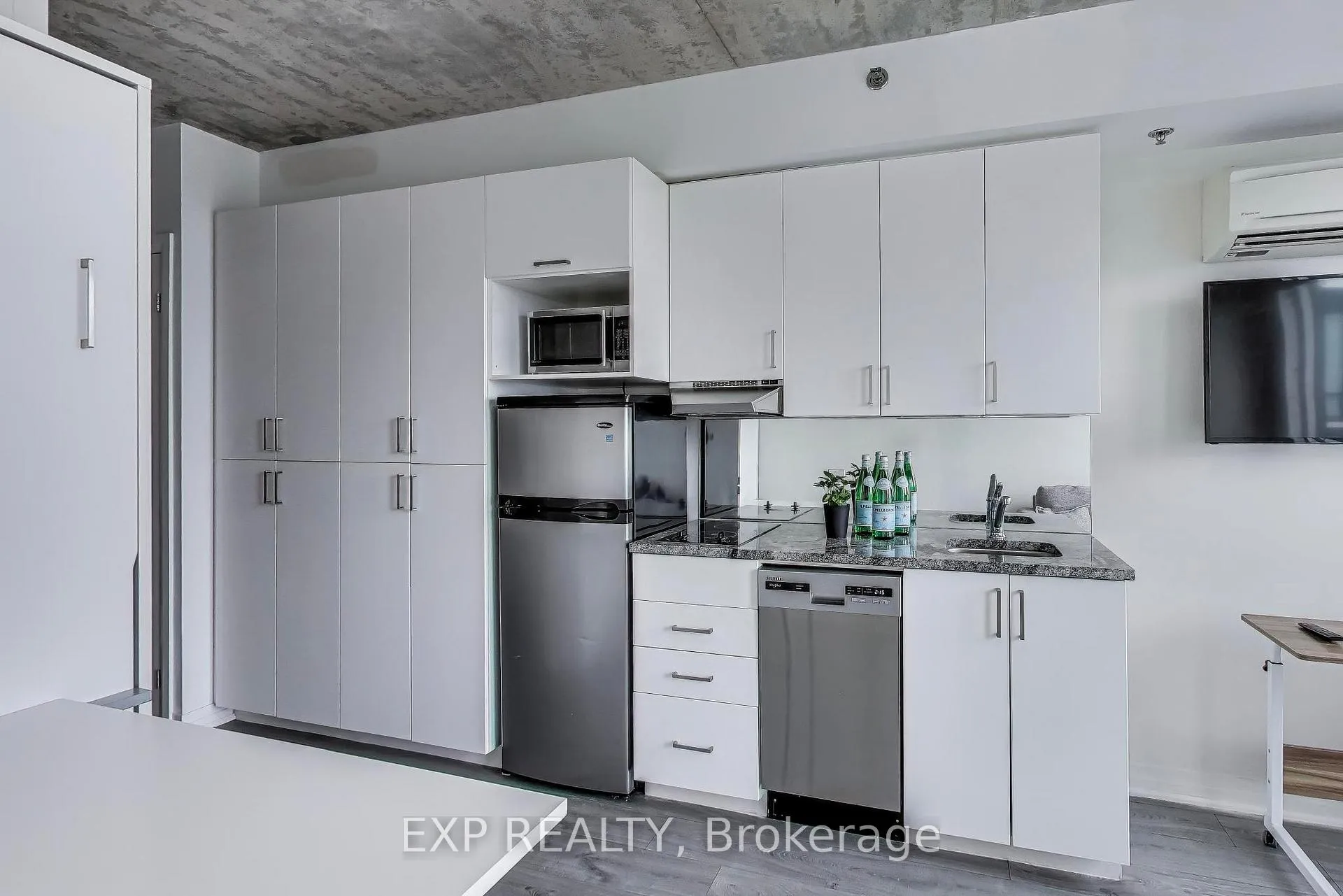 Photo 2 of Unit 739, 1900 Simcoe Street N, Oshawa, Samac — HOMEH