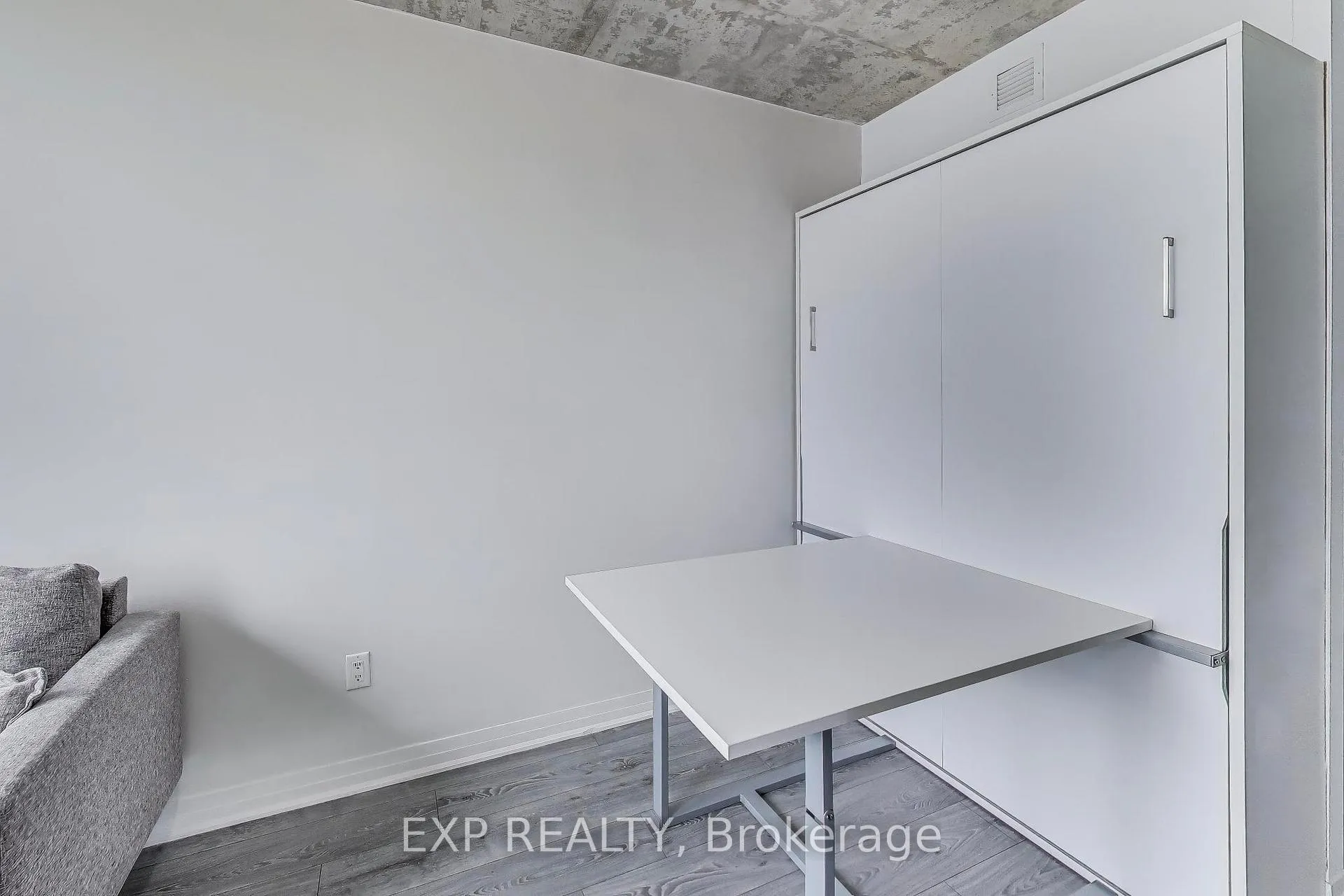 Photo 6 of Unit 739, 1900 Simcoe Street N, Oshawa, Samac — HOMEH