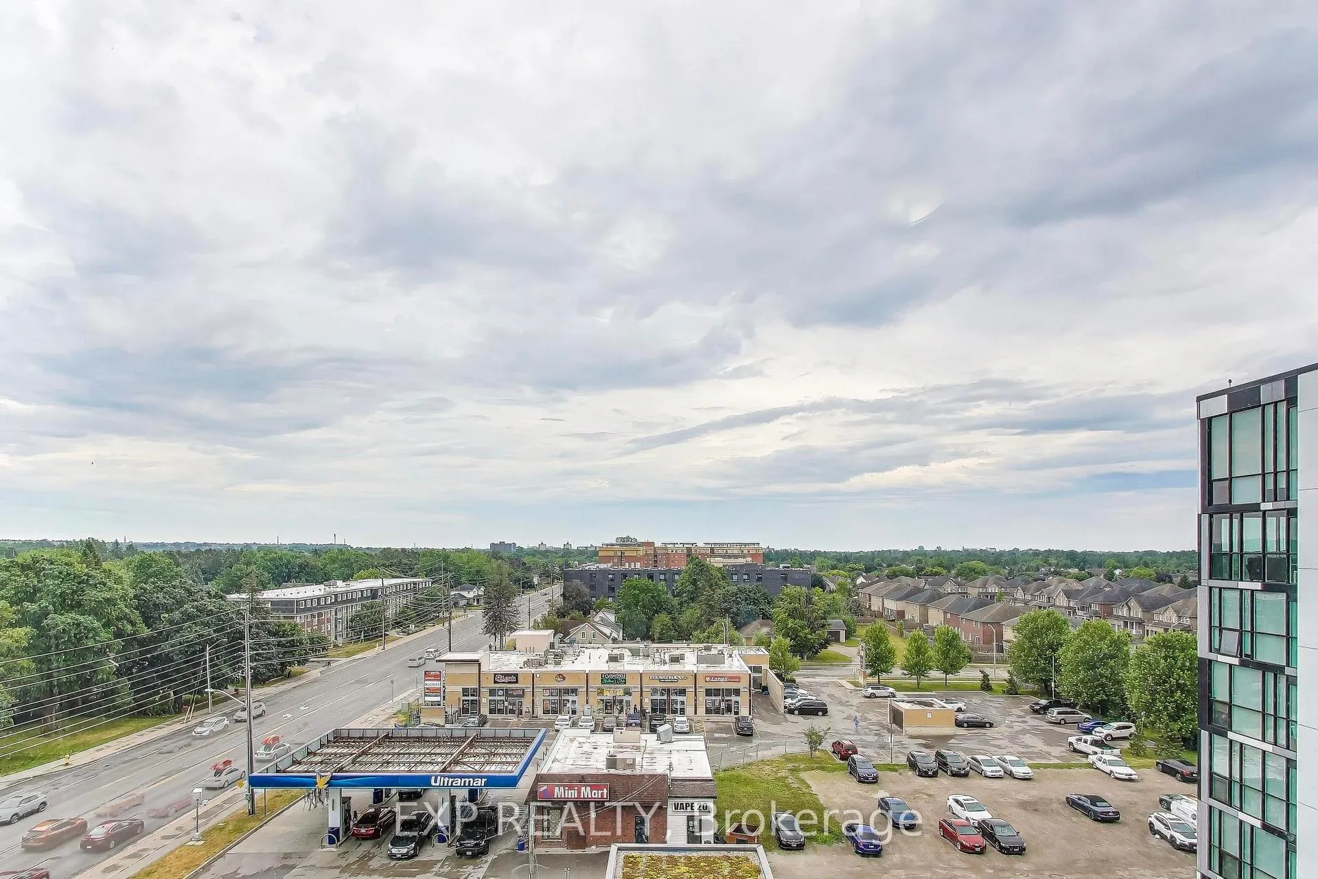 Photo 8 of Unit 739, 1900 Simcoe Street N, Oshawa, Samac — HOMEH